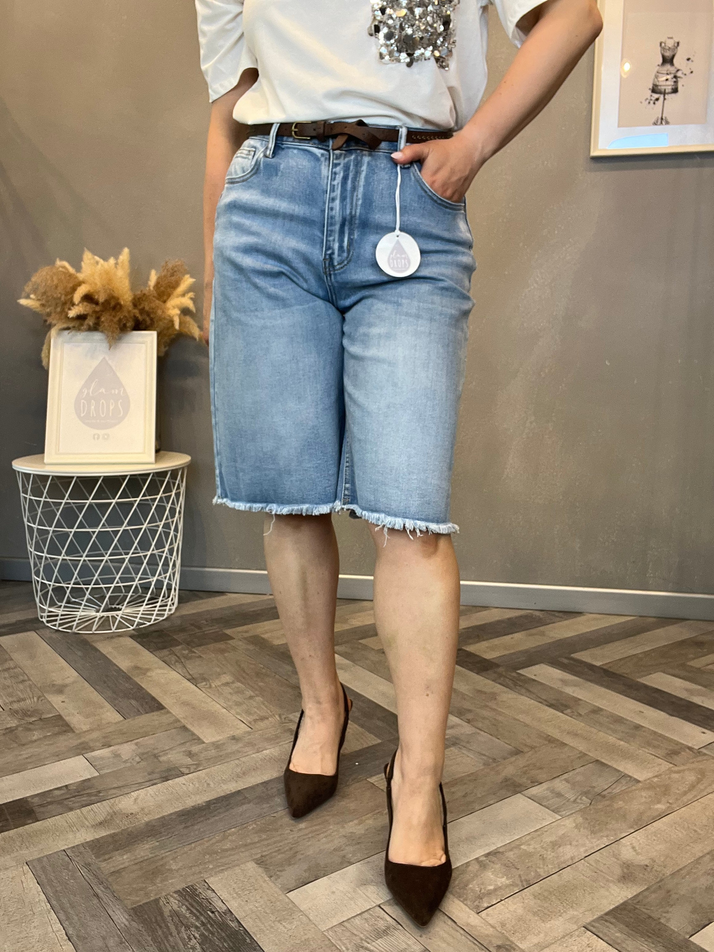 Bermuda di jeans