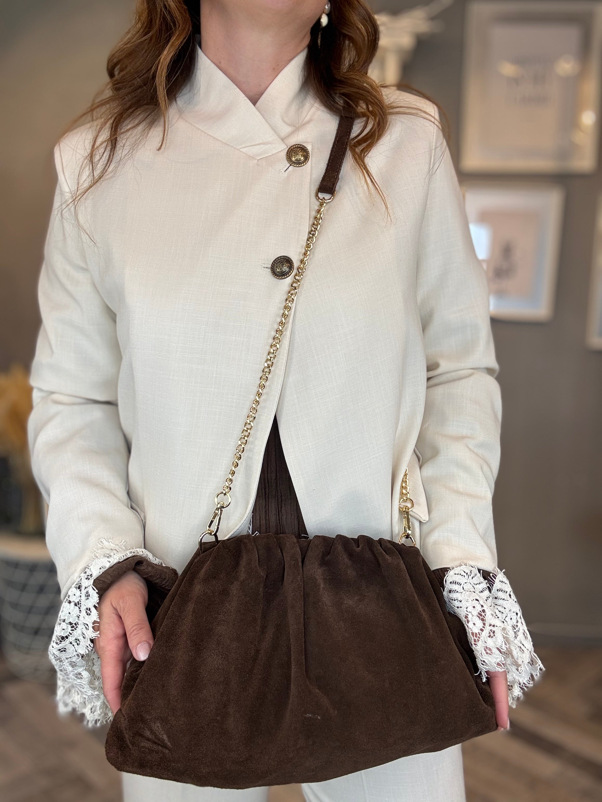 Borsa pouch in pelle scamosciata