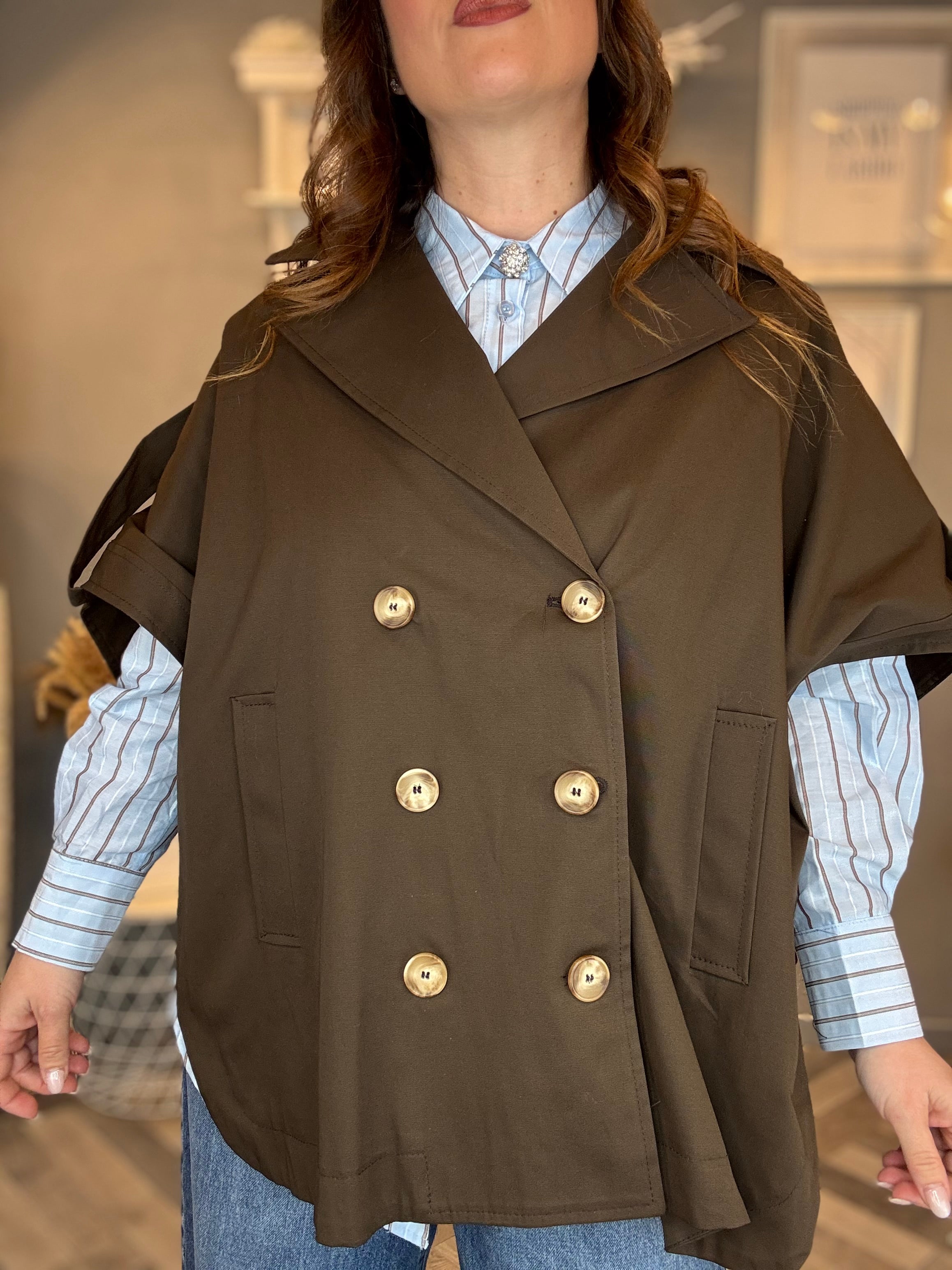 Trench smanicato gilet moro