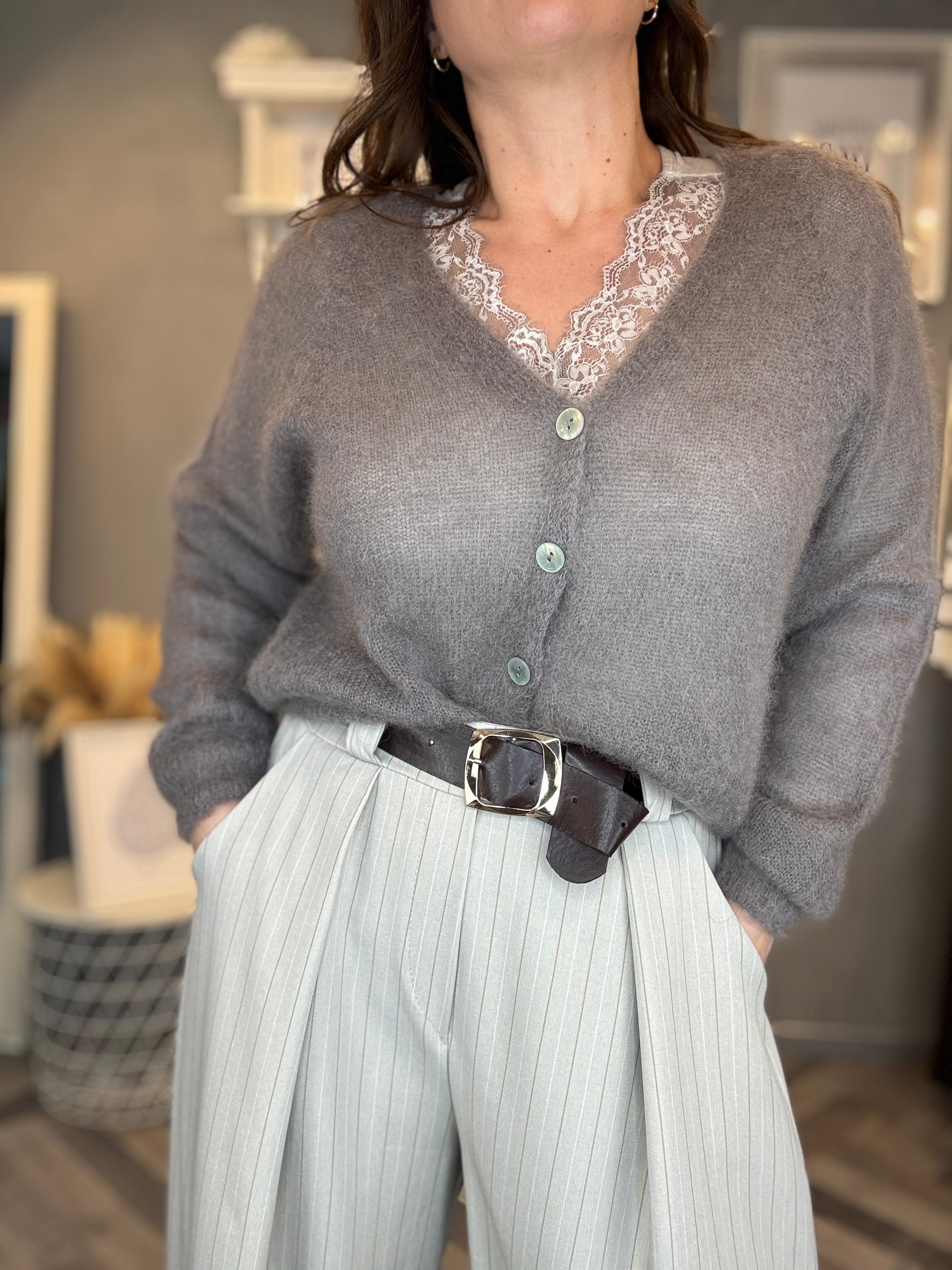 Cardigan in kid mohair tortora