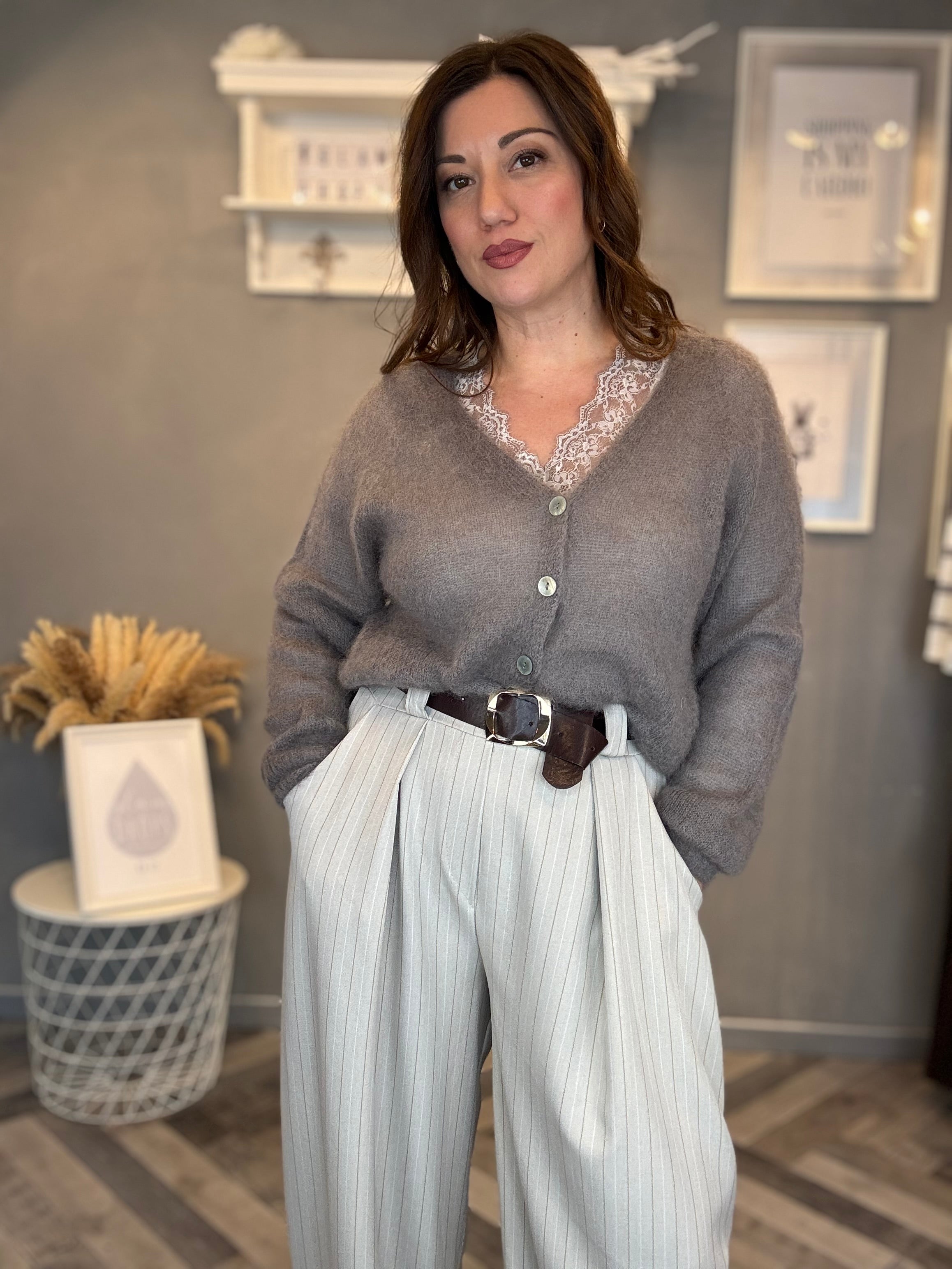 Cardigan in kid mohair tortora