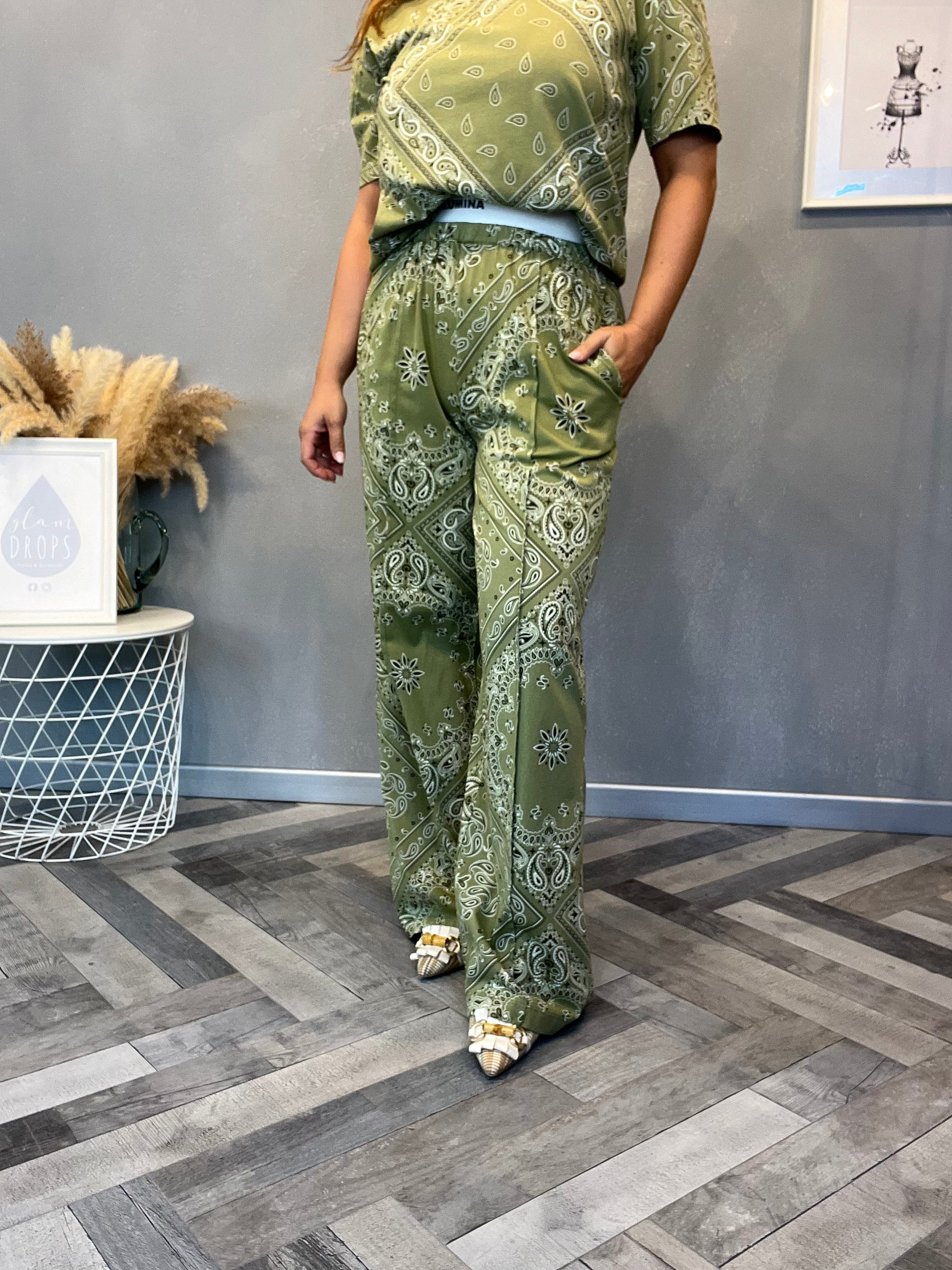 Lumina pantaloni paisley bandana