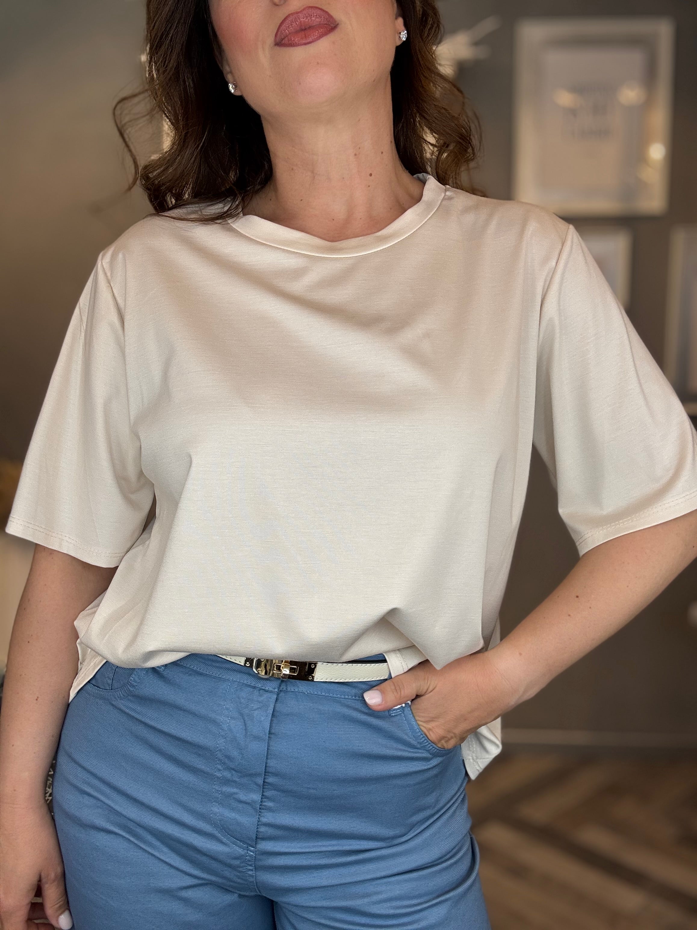 T-shirt basic morbida burro