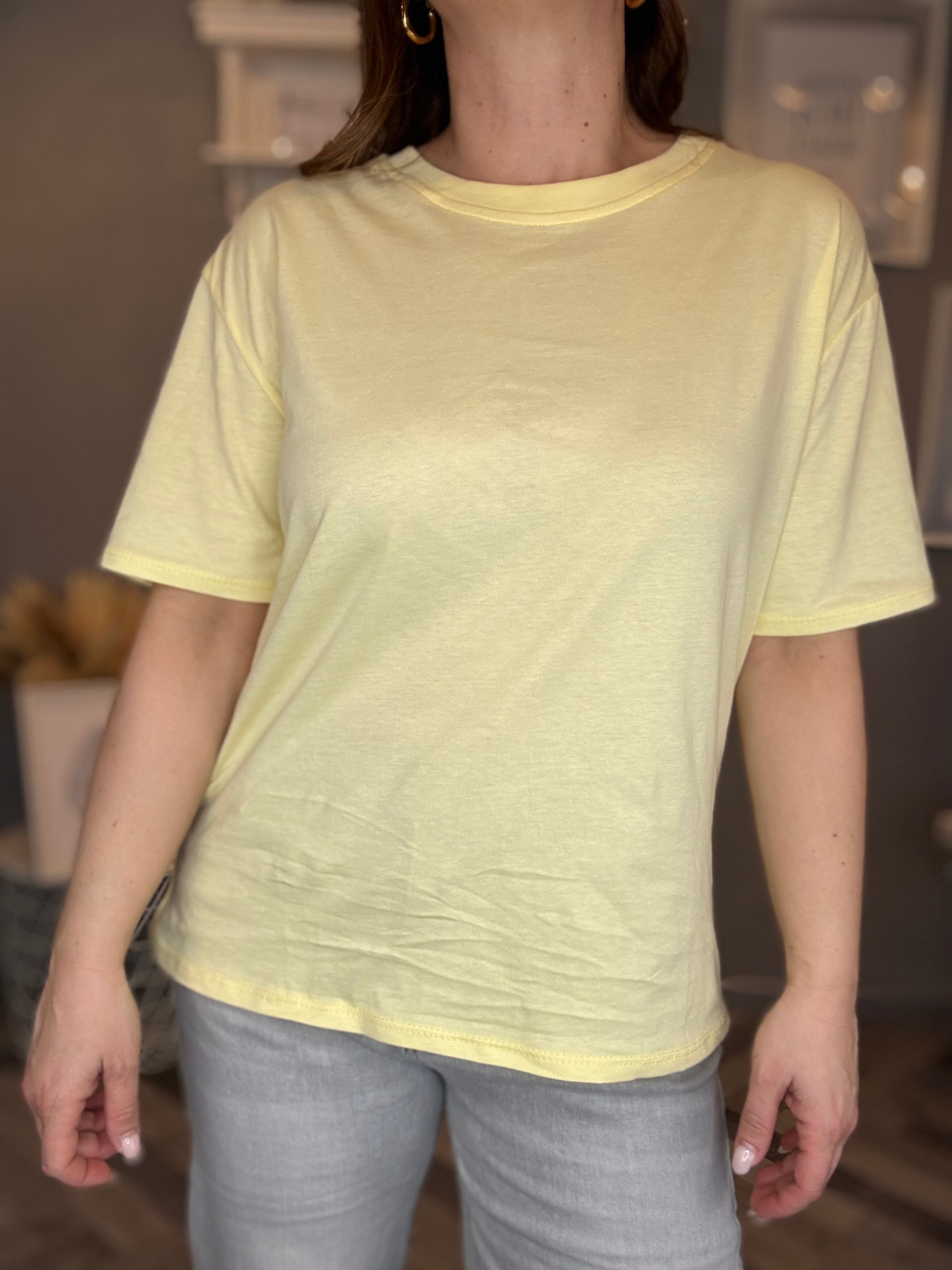 T-shirt soft basic giallo pastello