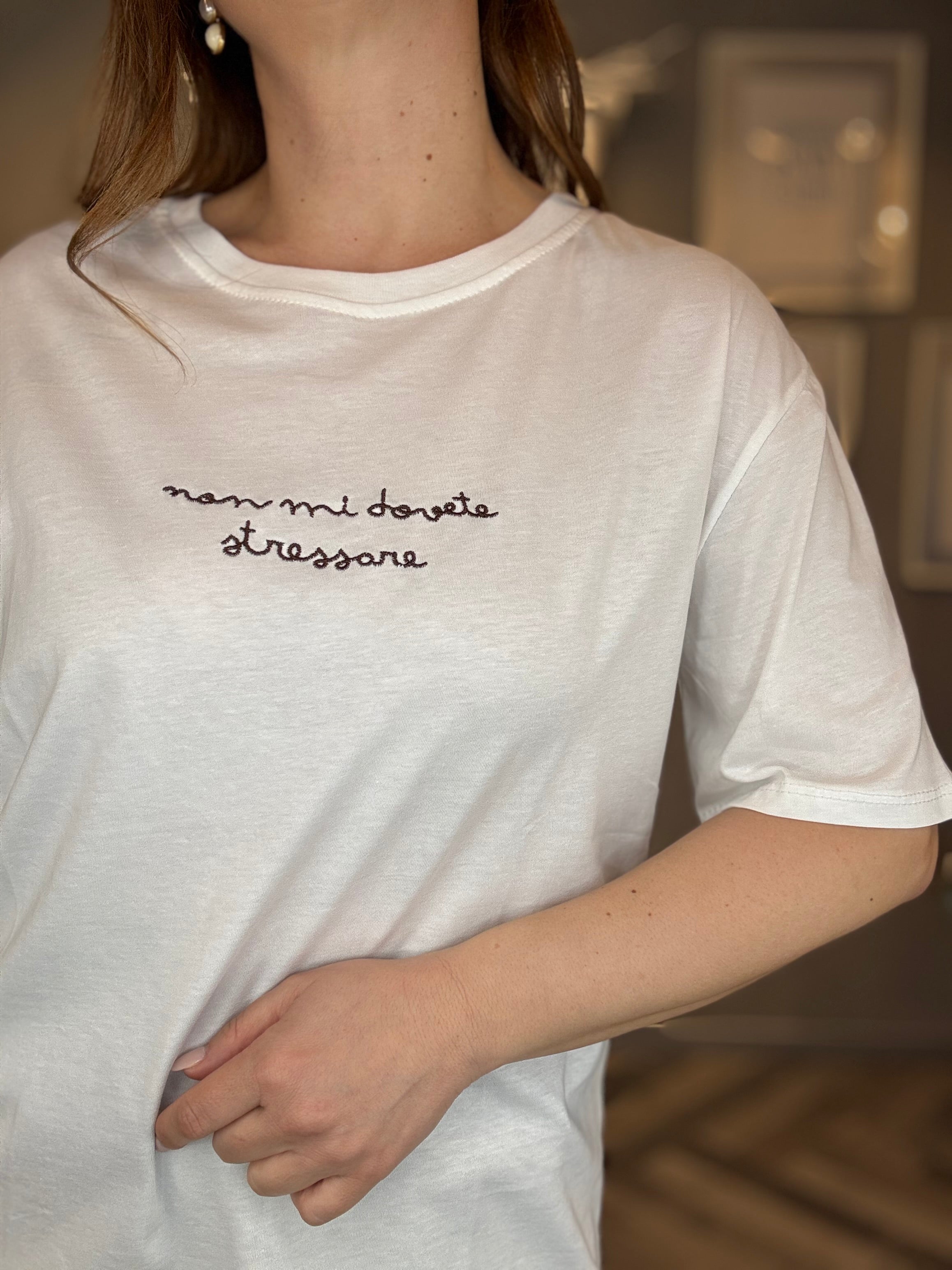 T-shirt Non mi dovete stressare cioccolato