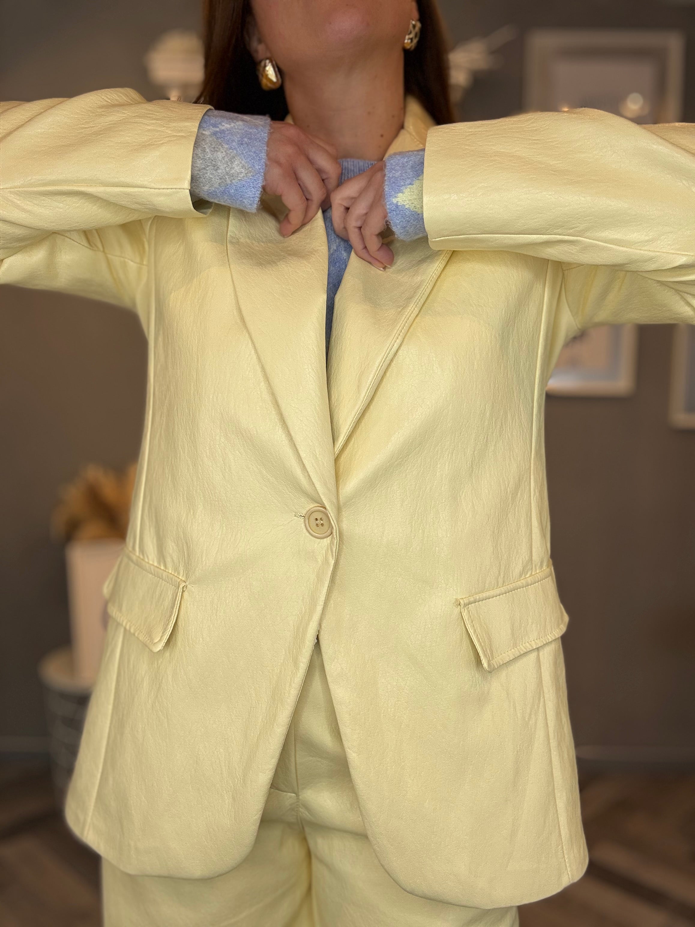 Blazer ecopelle giallo pastello