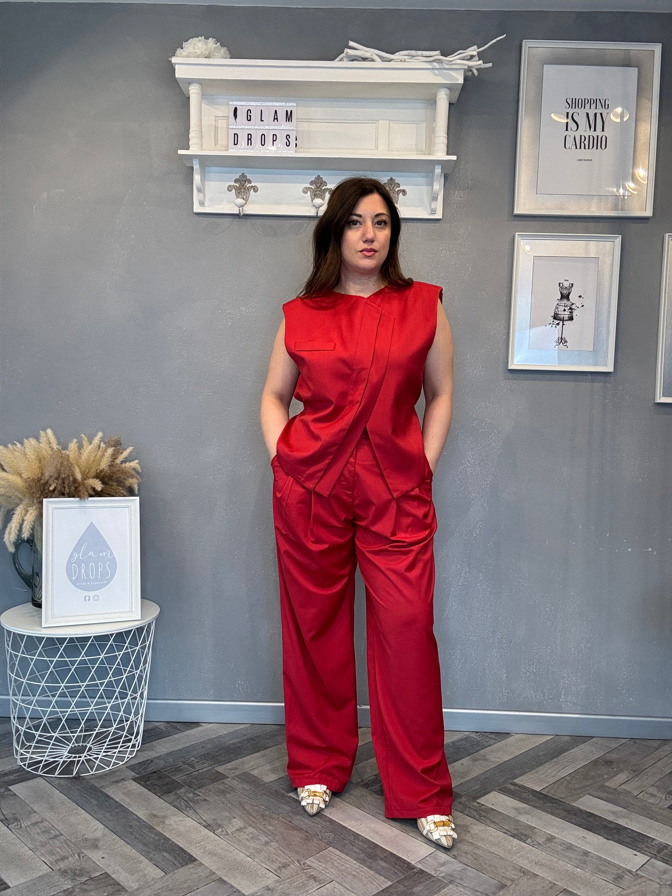 Pantalone sartoriale a vita alta con pinces