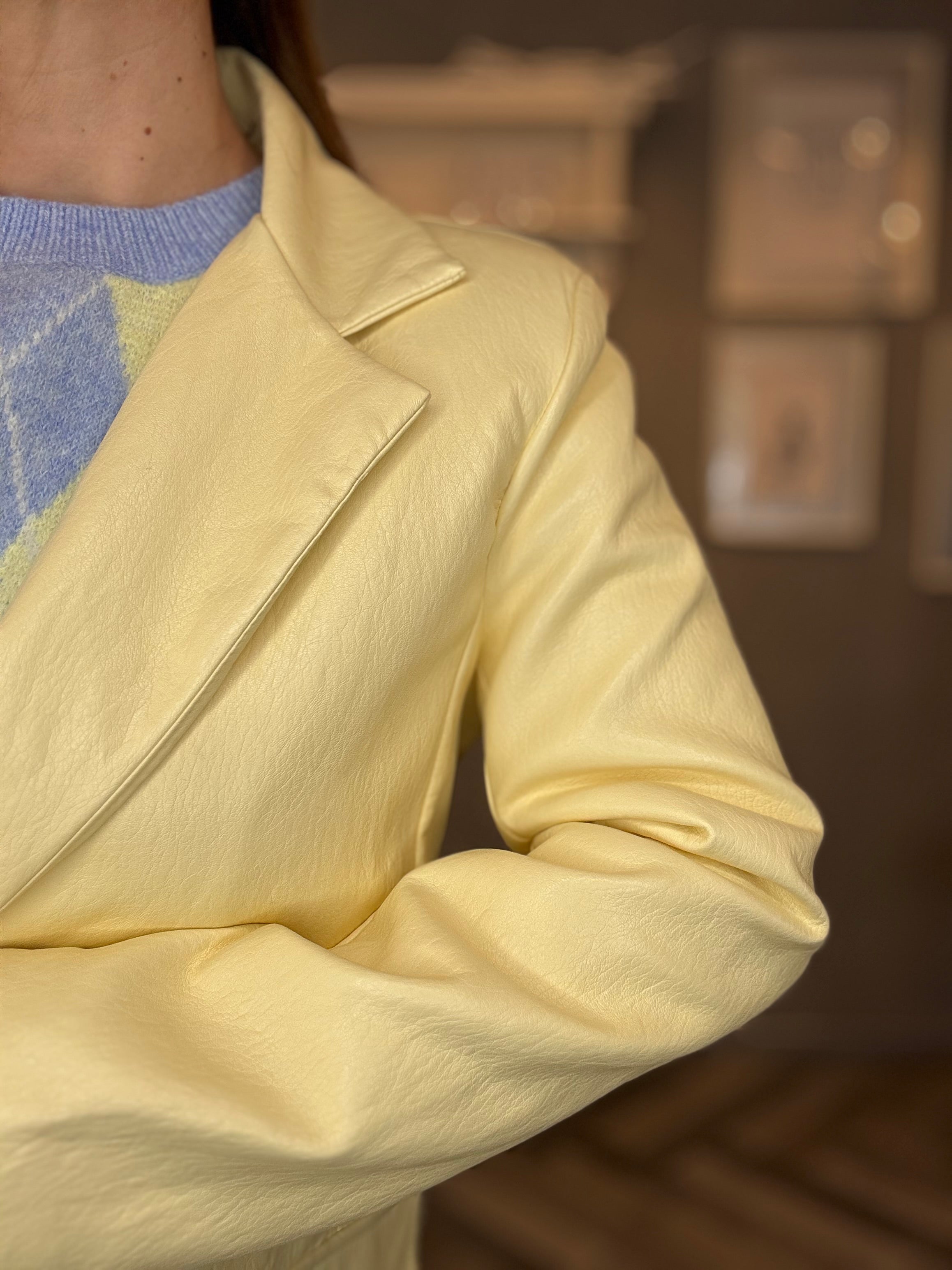 Blazer ecopelle giallo pastello