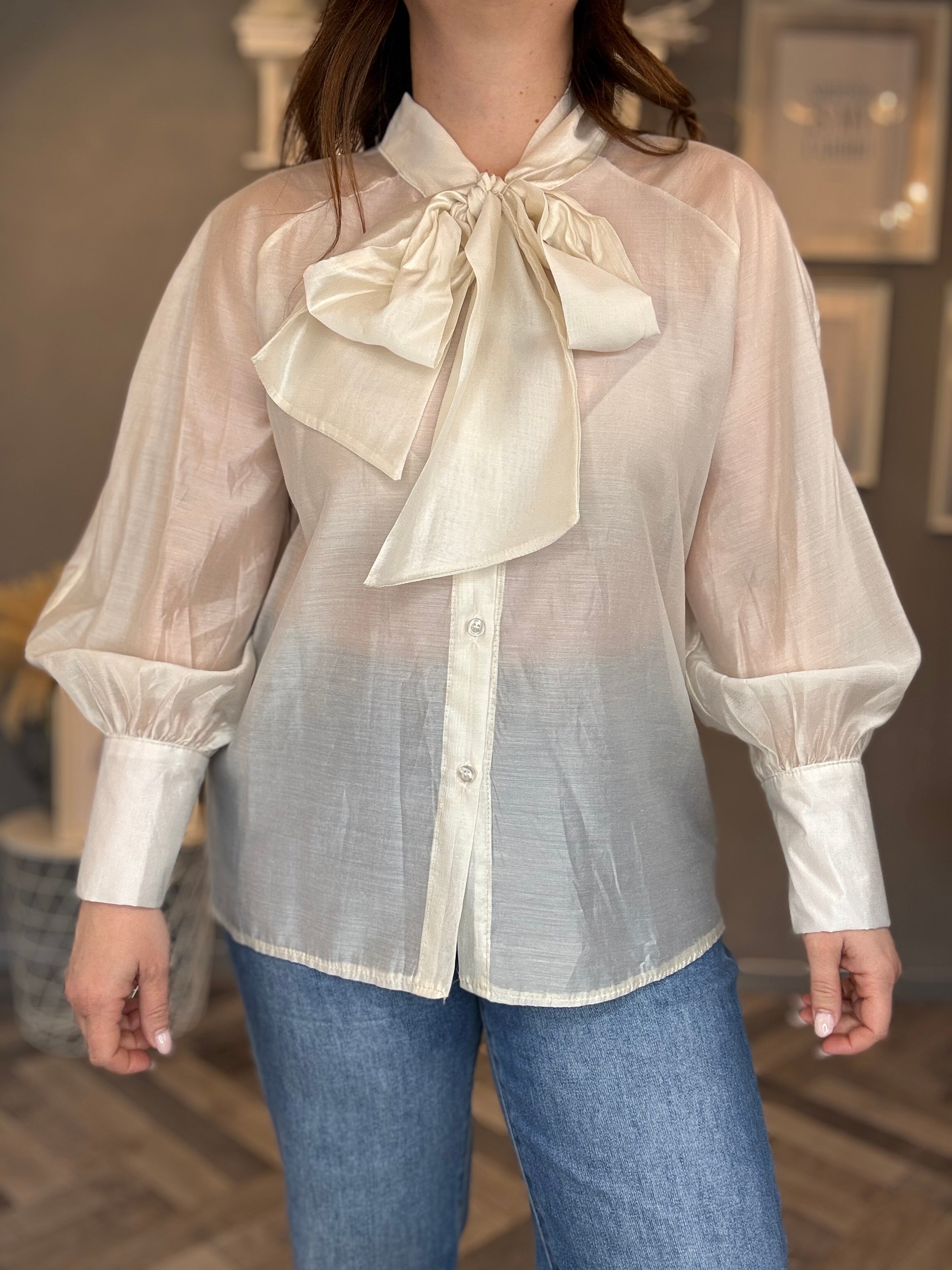 Camicia in tencel con fiocco