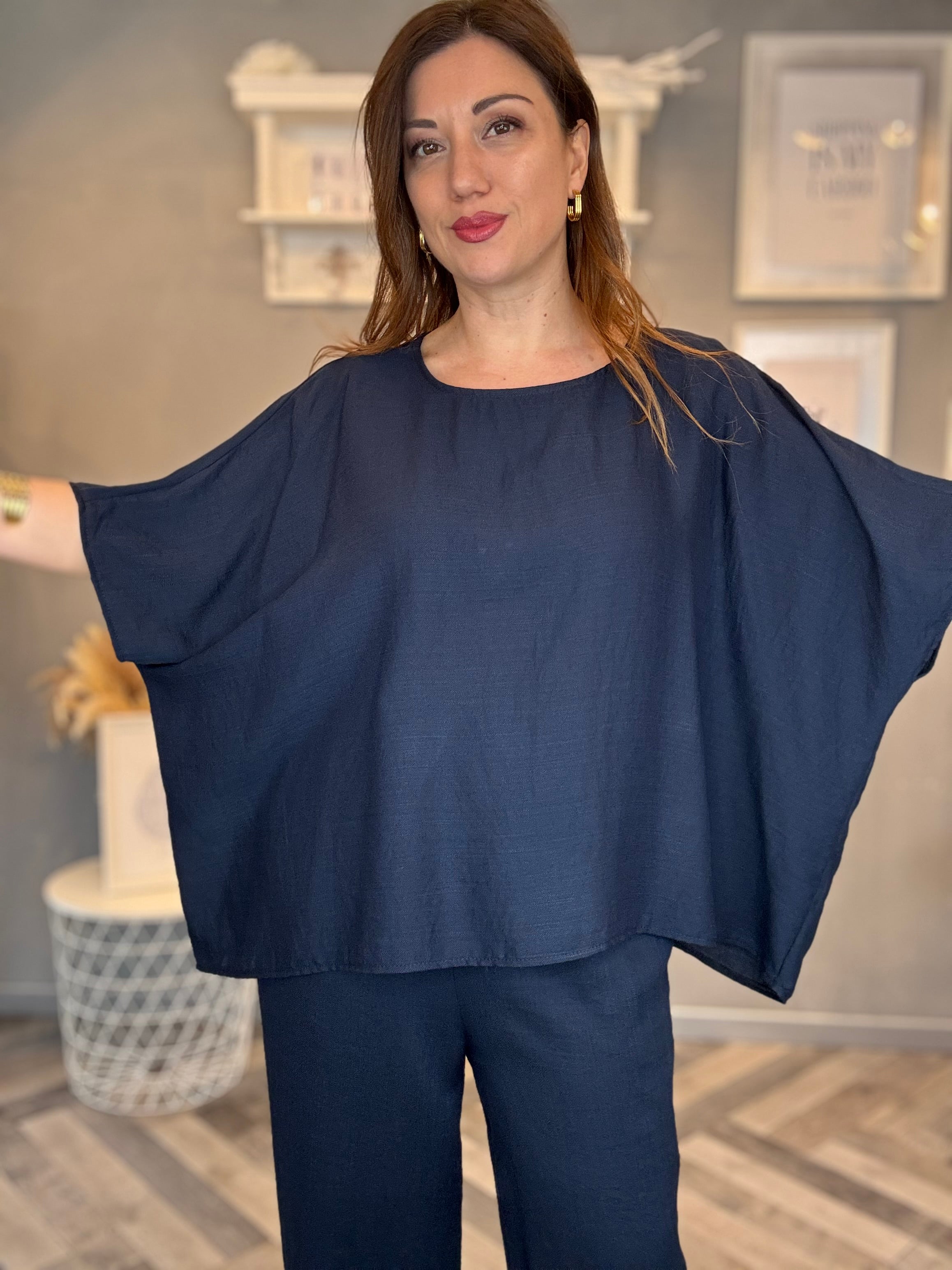 Coordinato morbido over blu