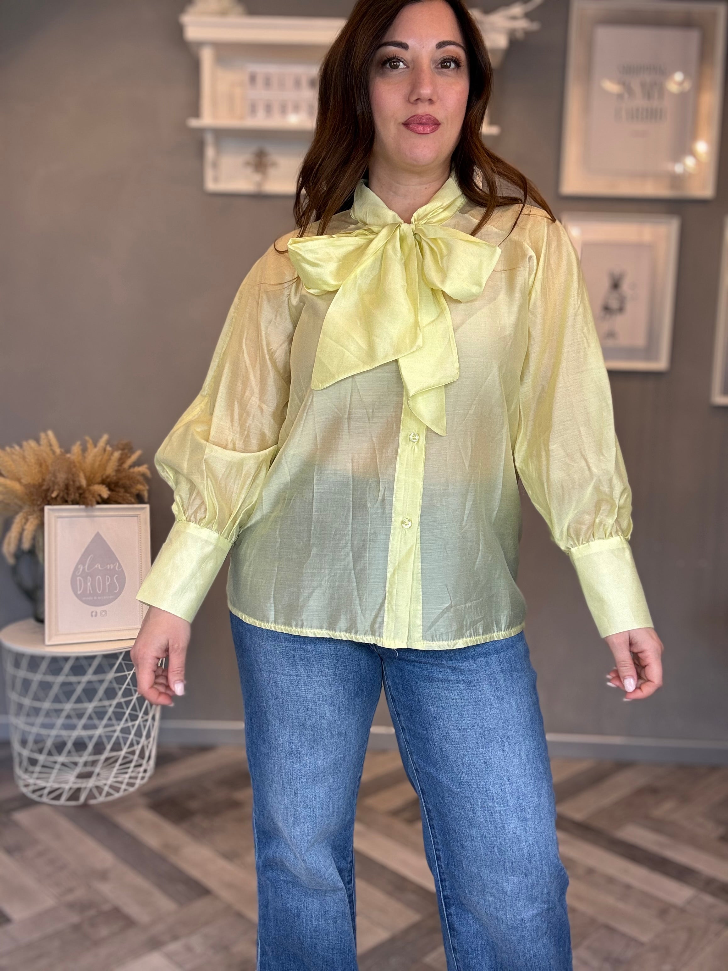 Camicia in tencel con fiocco