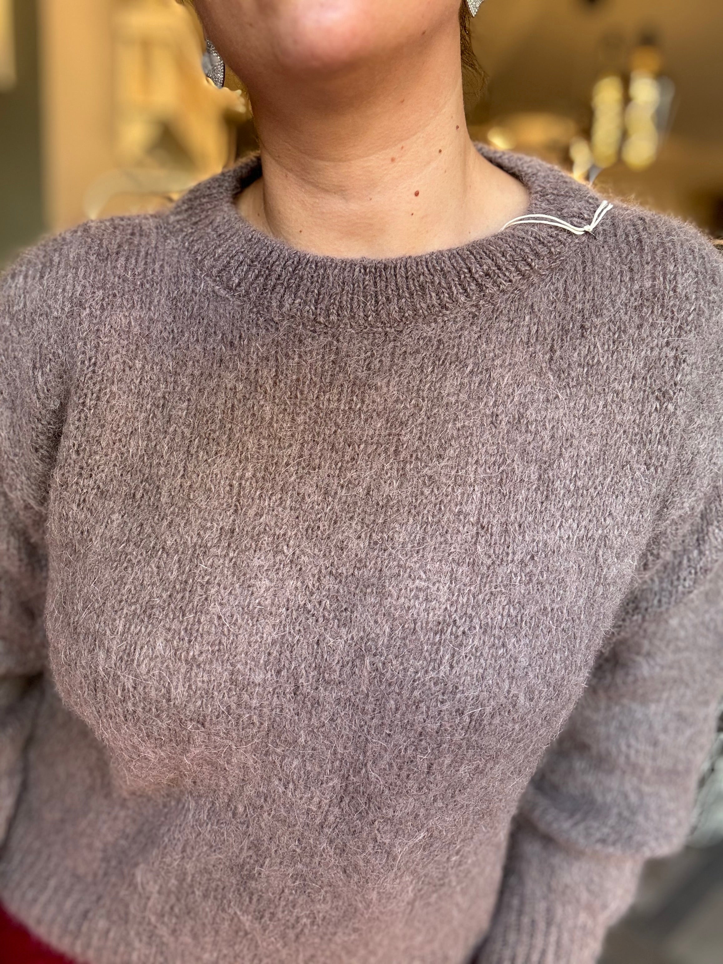 Maglione in mohair con fiocco decorativo sul retro