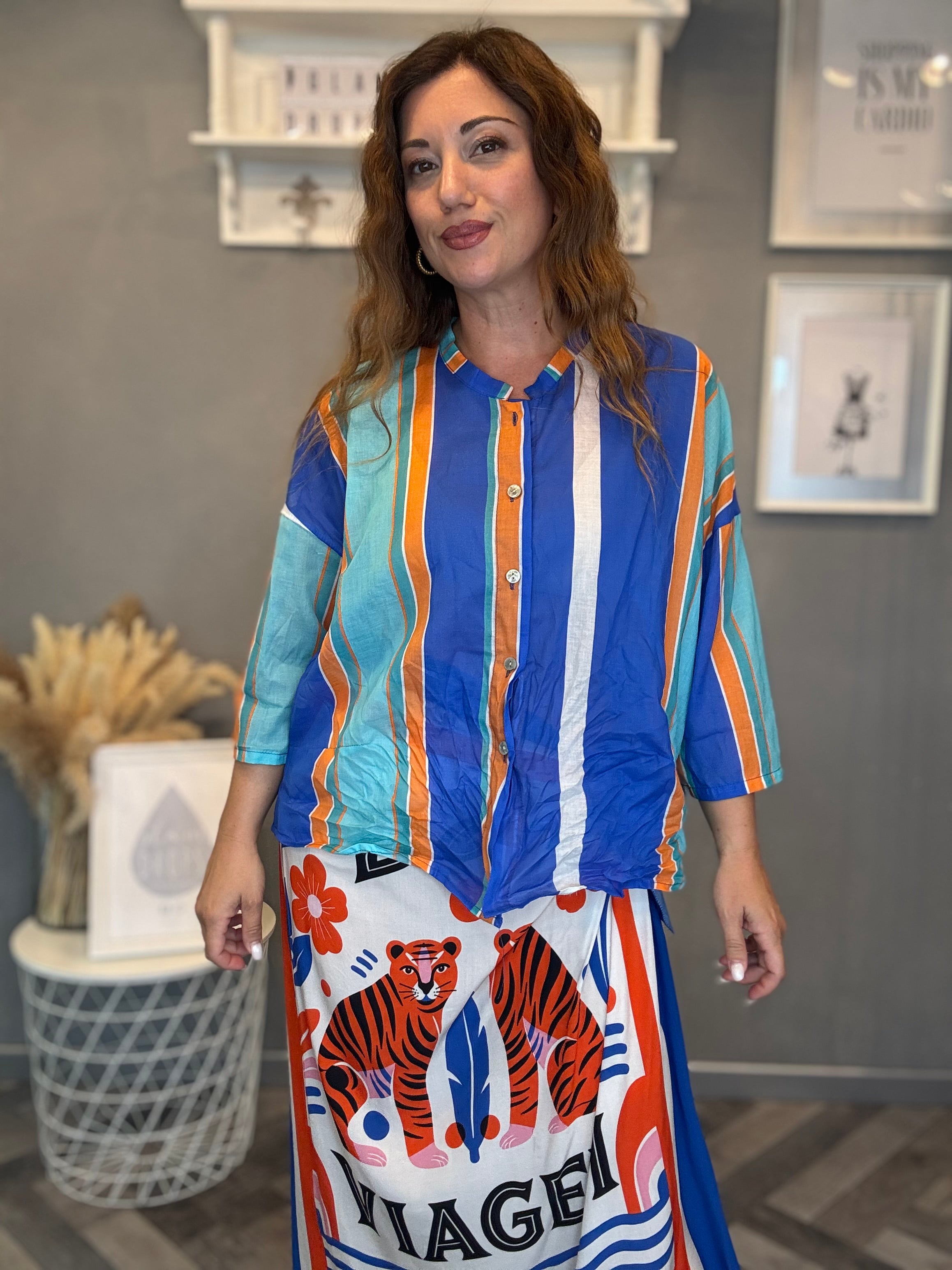 Camicia Isla Bonita coreana multiriga blu, turchese e arancio