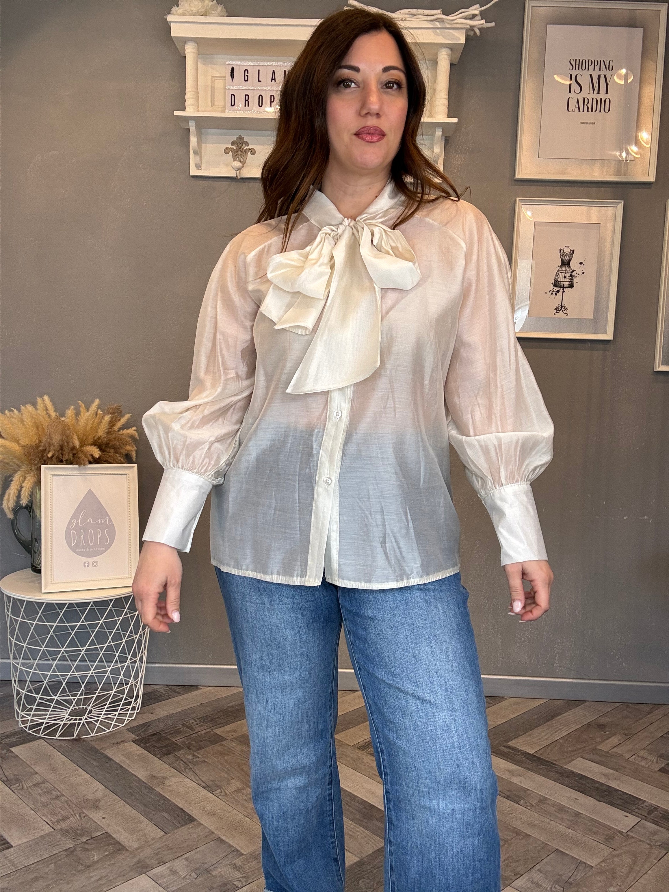 Camicia in tencel con fiocco