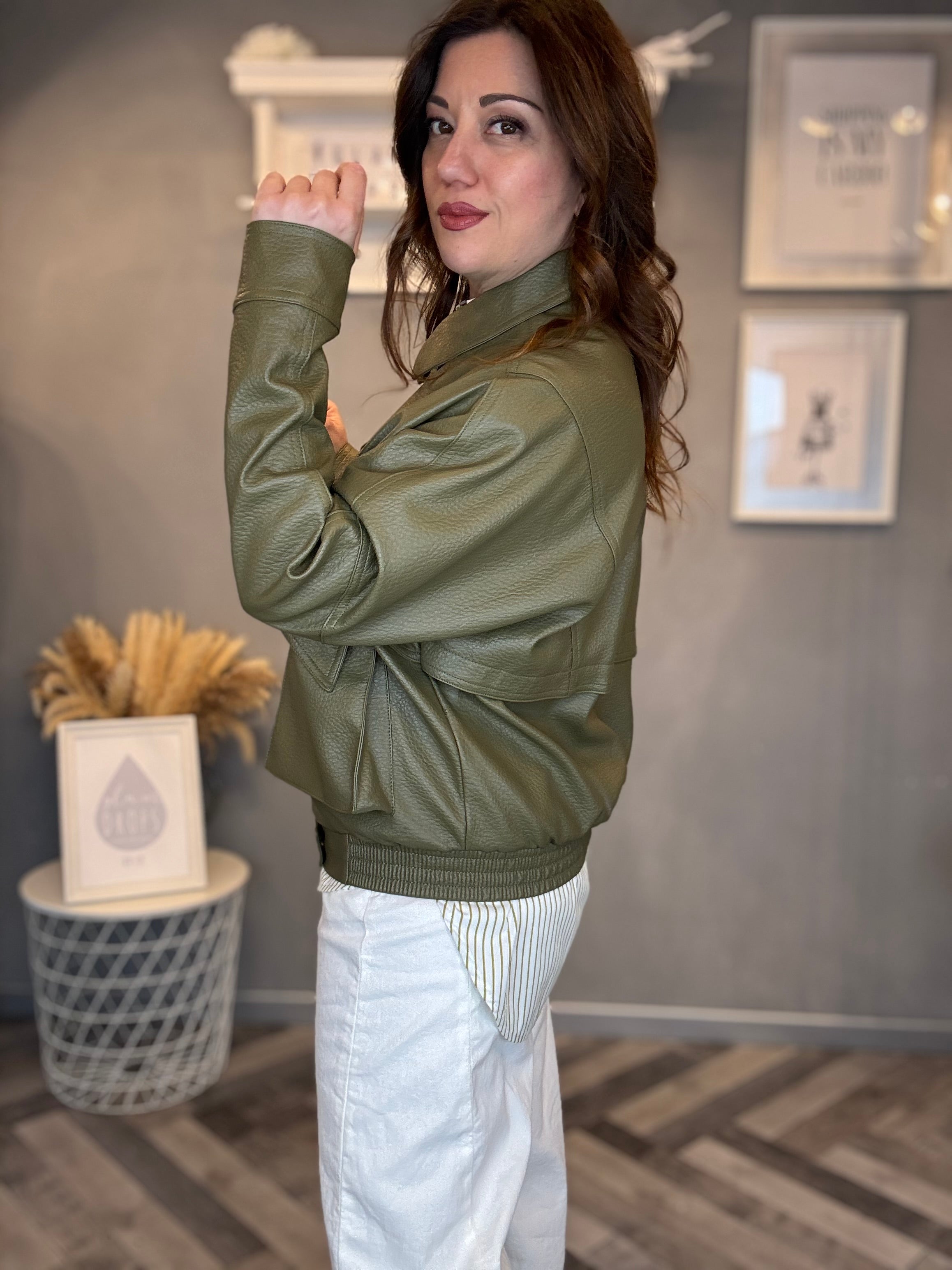 Bomber ecopelle verde oliva