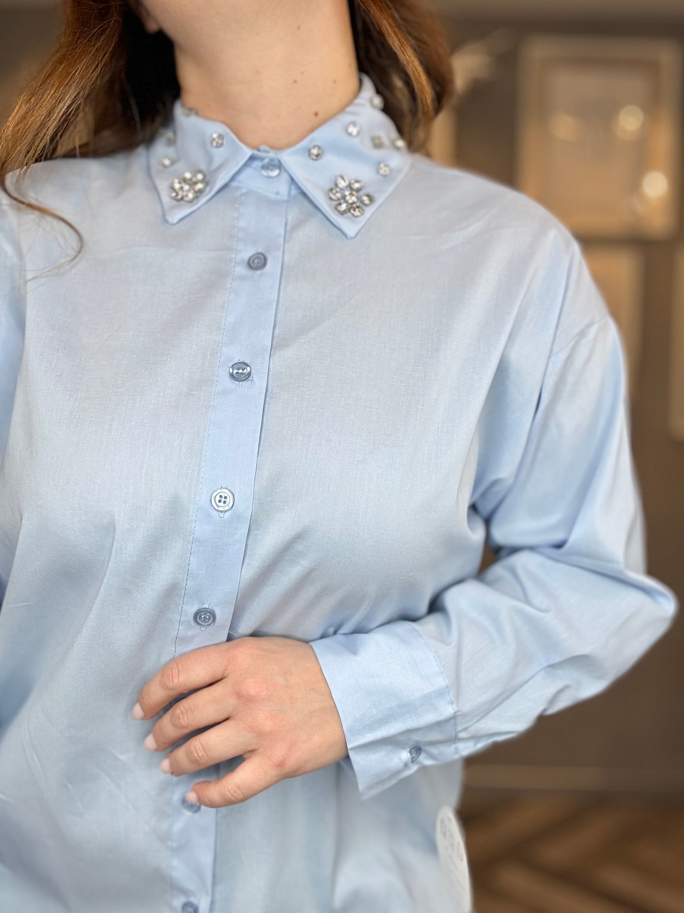 Camicia collo gioiello