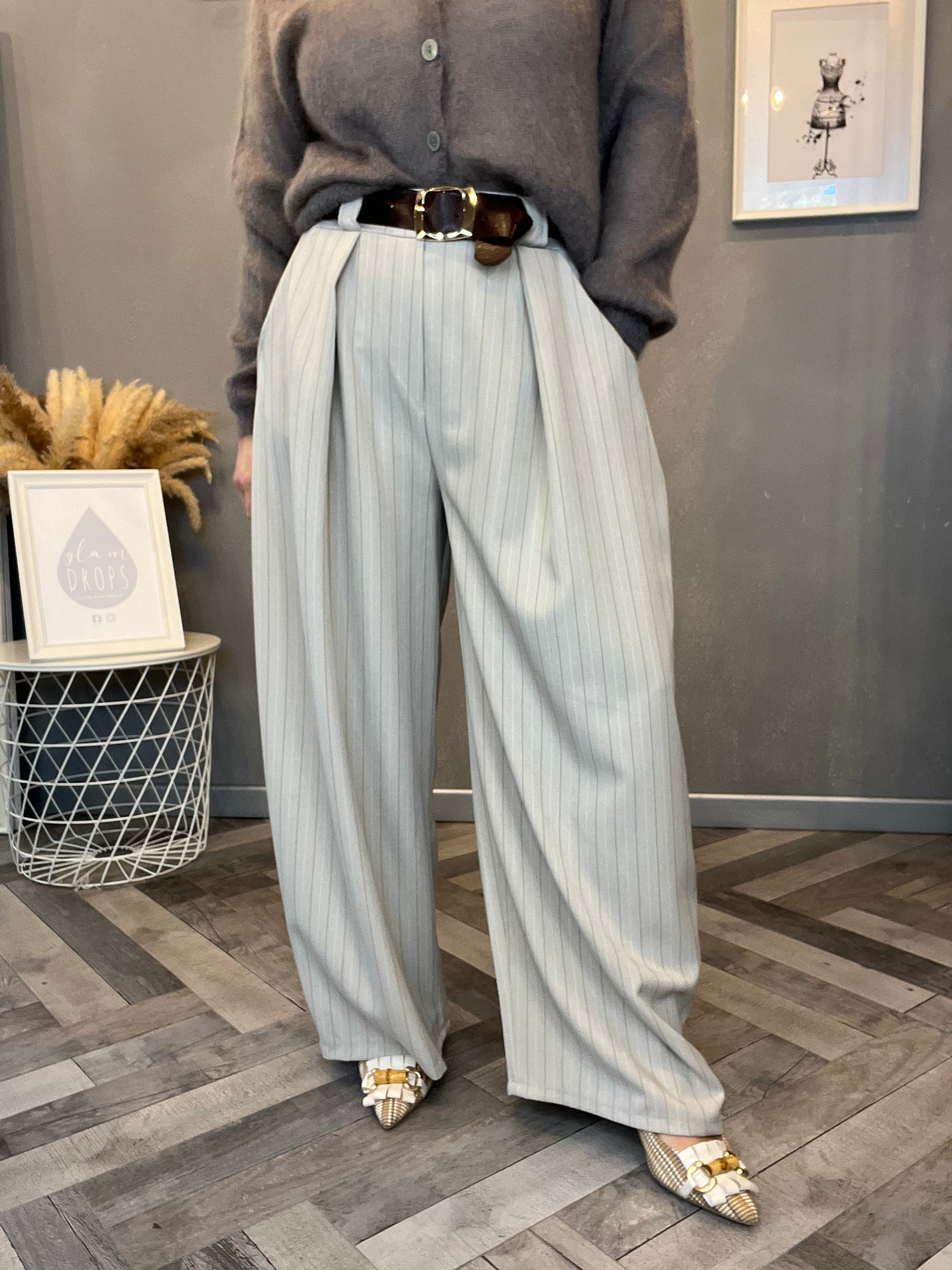 Tailleur a righe sabbia