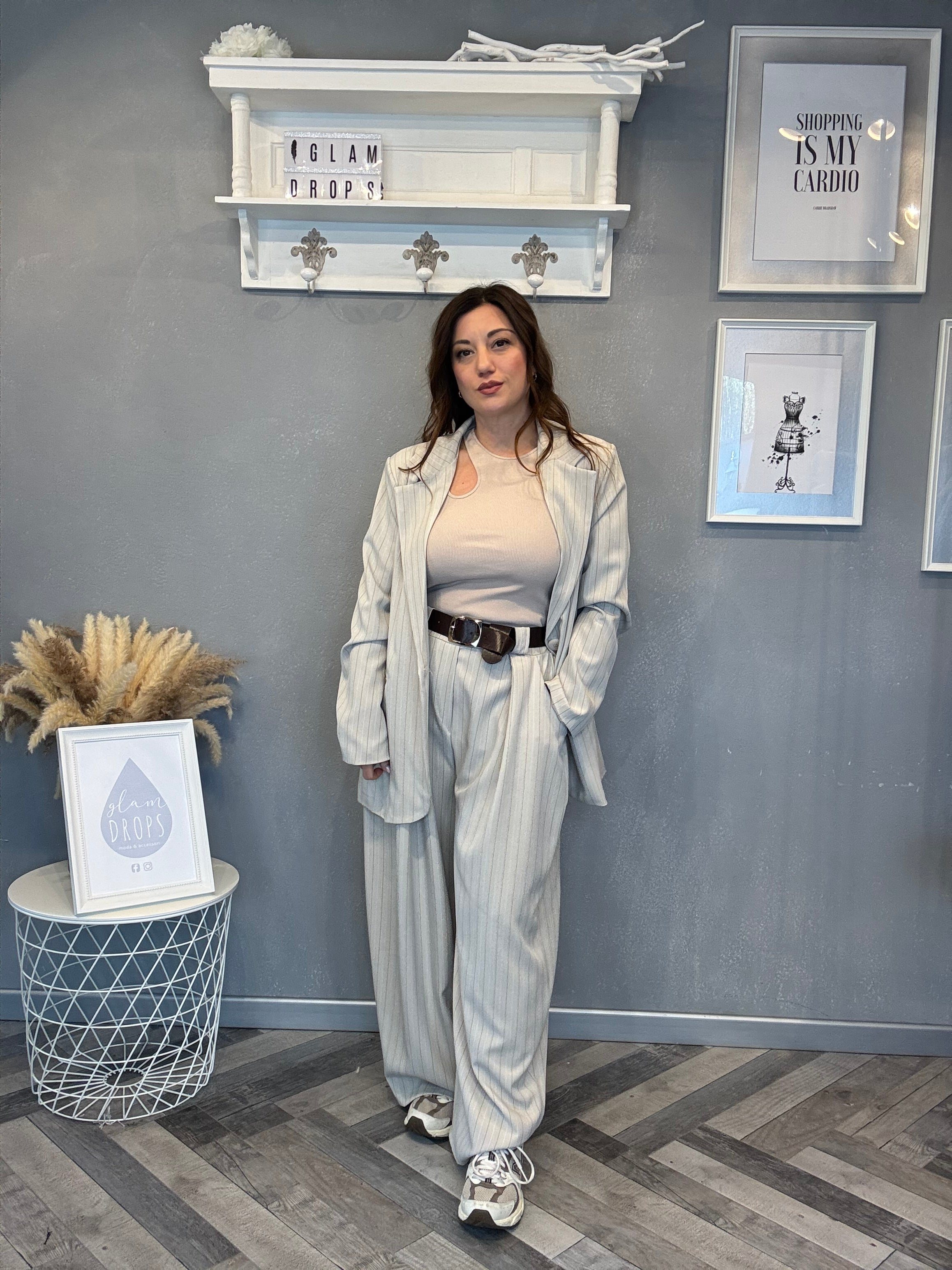 Tailleur a righe sabbia