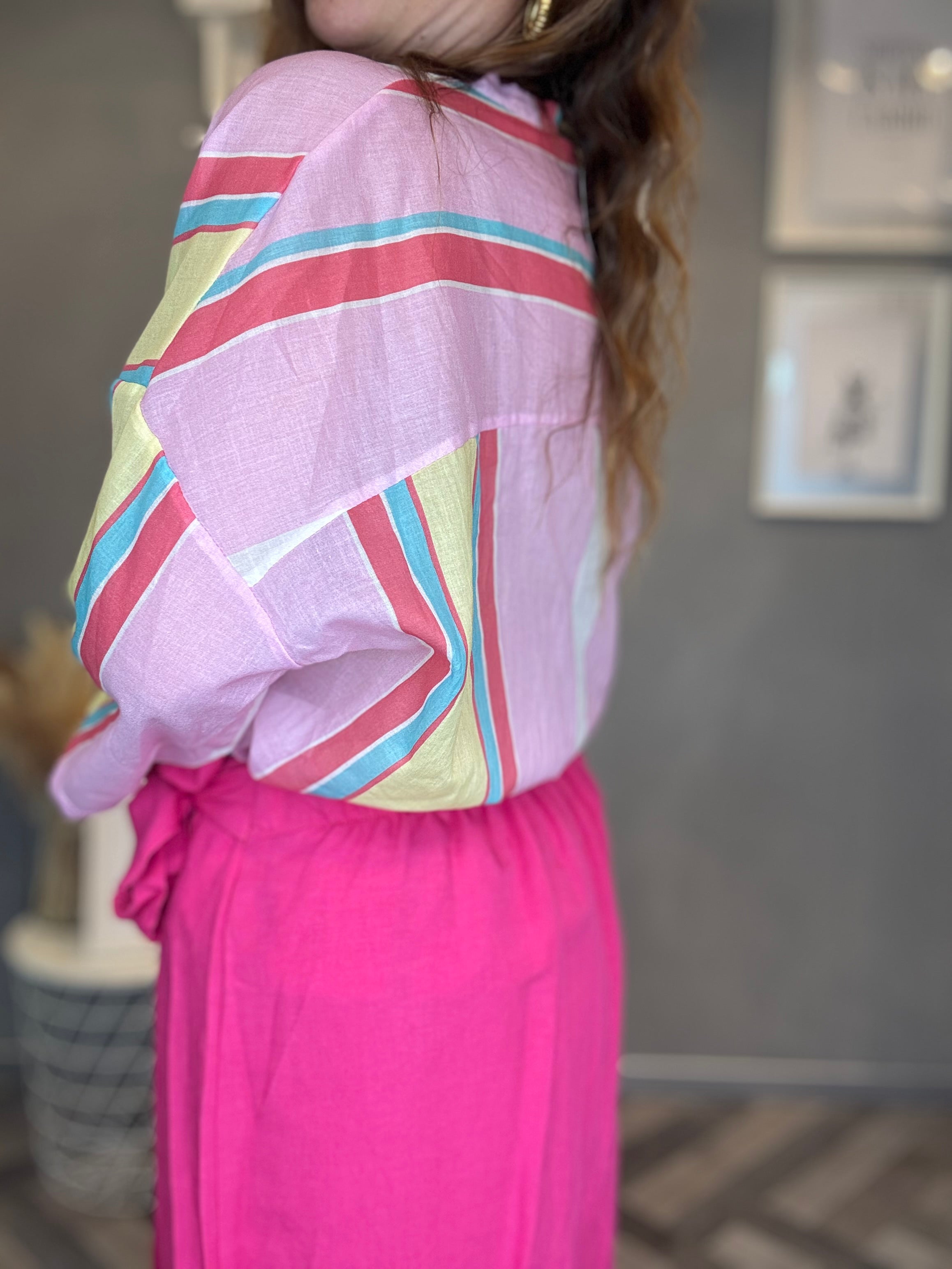 Camicia Isla Bonita coreana multiriga rosa, fucsia e giallo pastello
