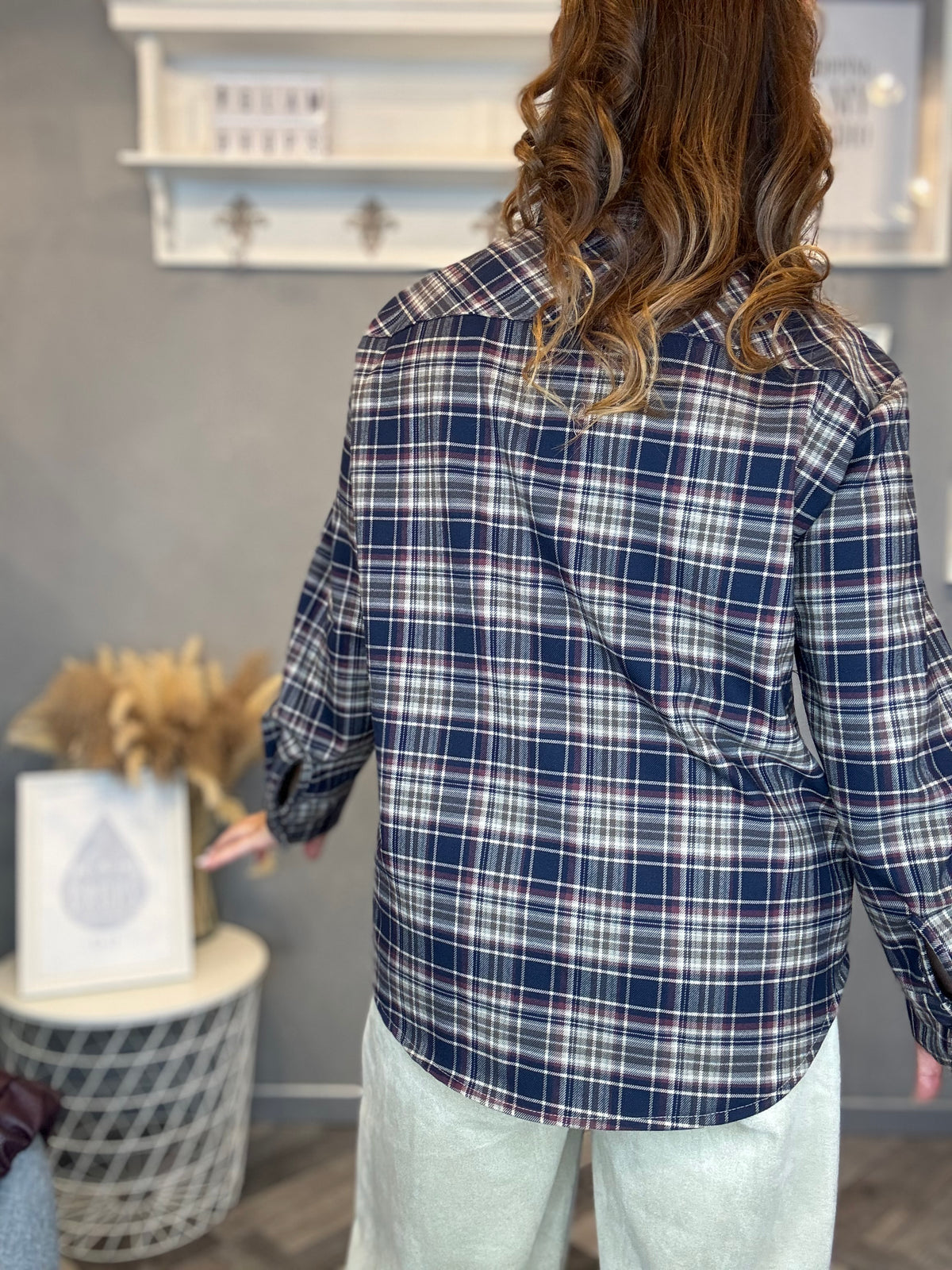 Camicia check blu e bordeaux con cravatta