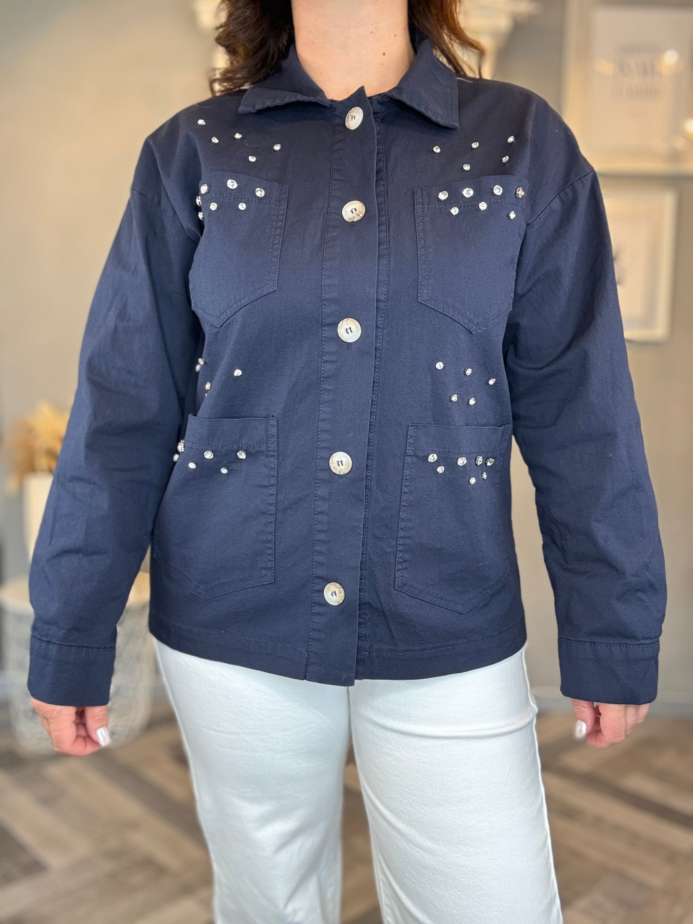 Giacca utility blu con dettagli gioiello