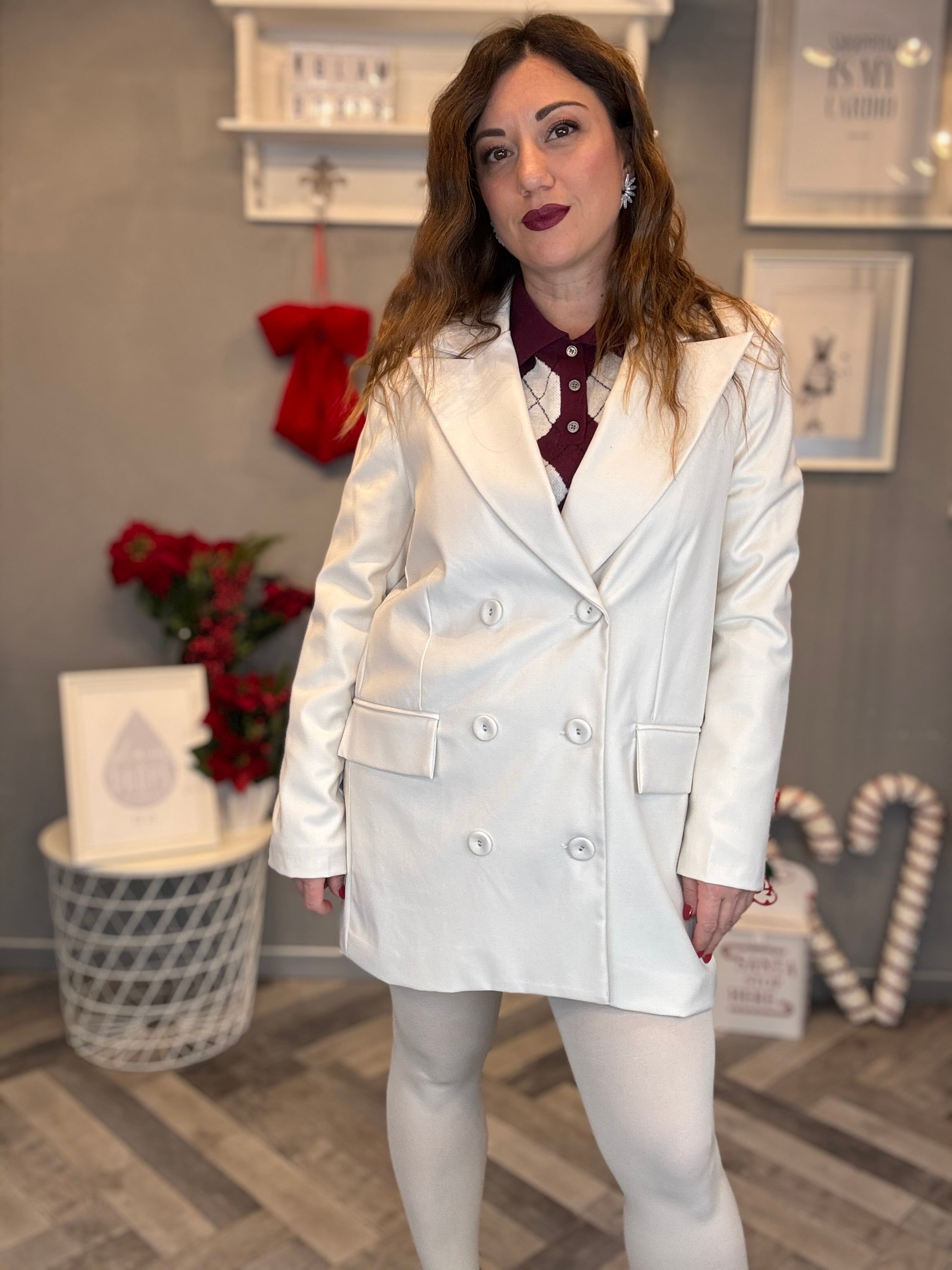 The Lulù blazer con gonnellino