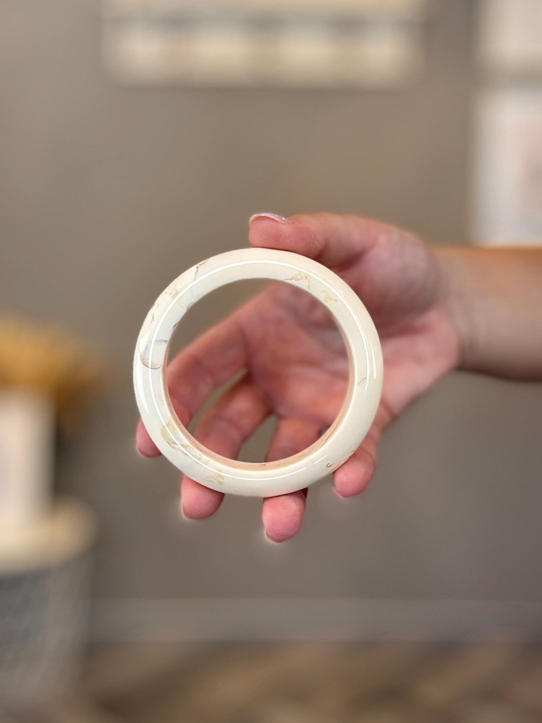 Bracciale resina marmorizzata panna