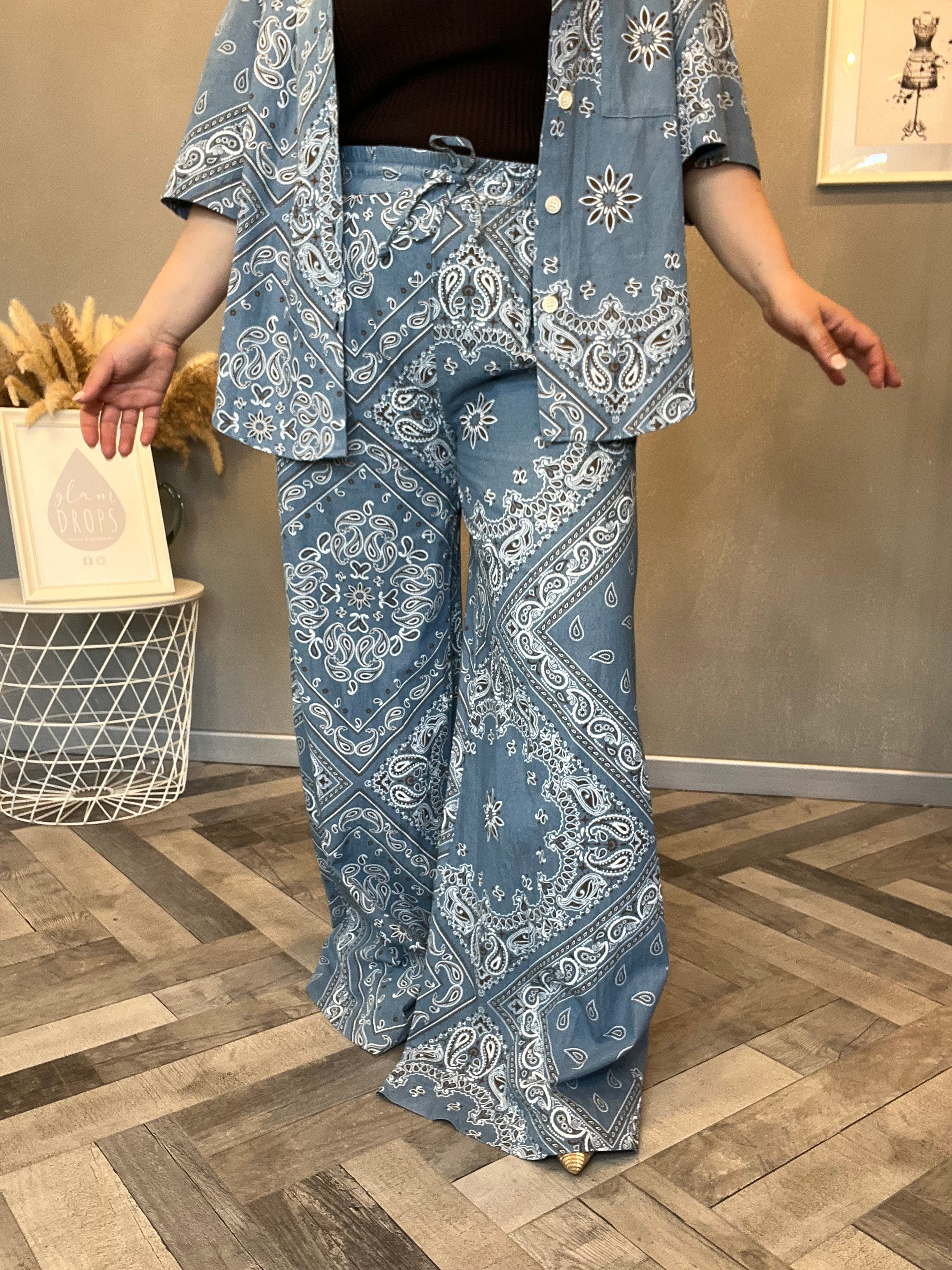 Lumina pantalone jeans paisley bandana