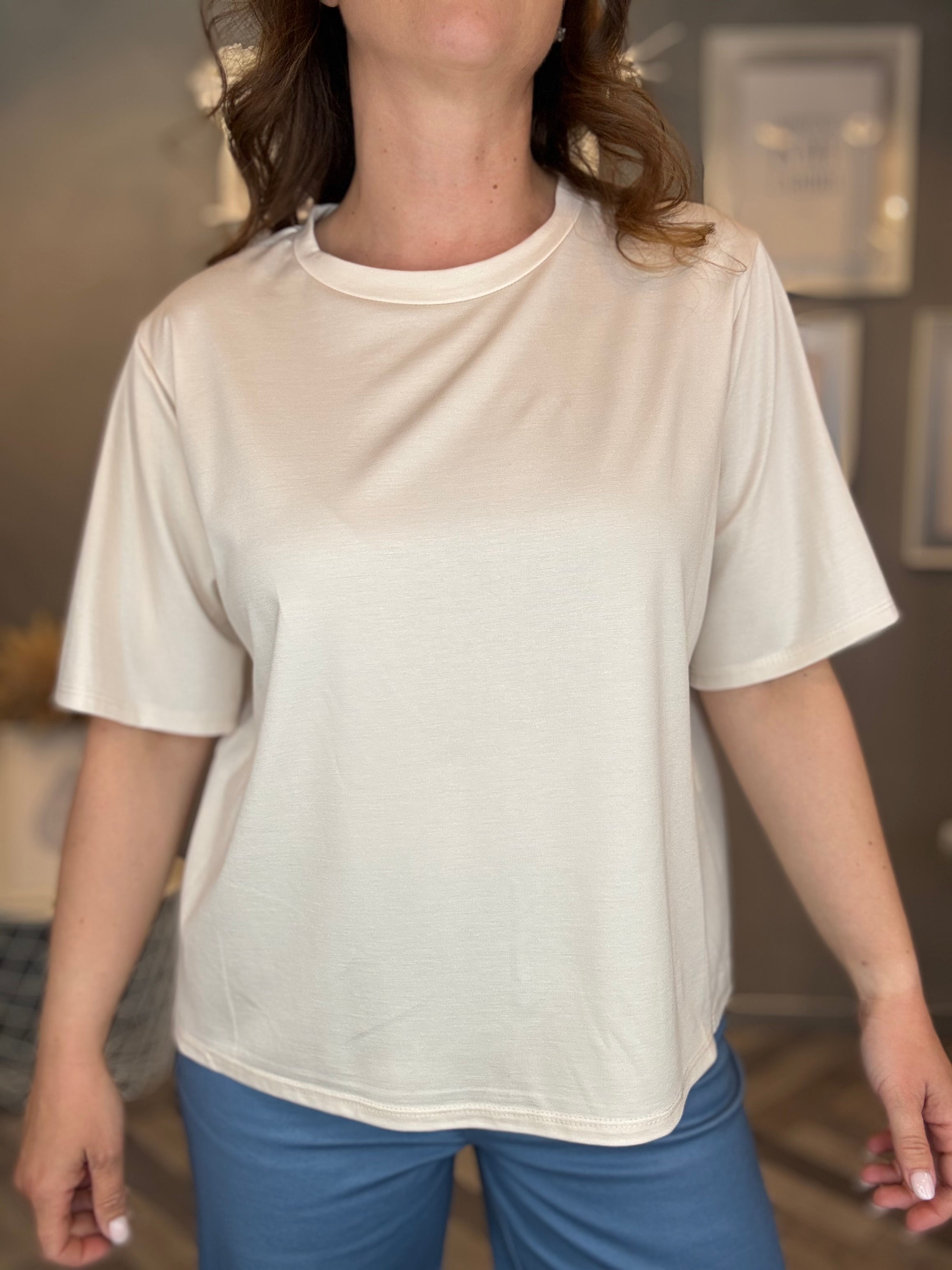 T-shirt basic morbida burro
