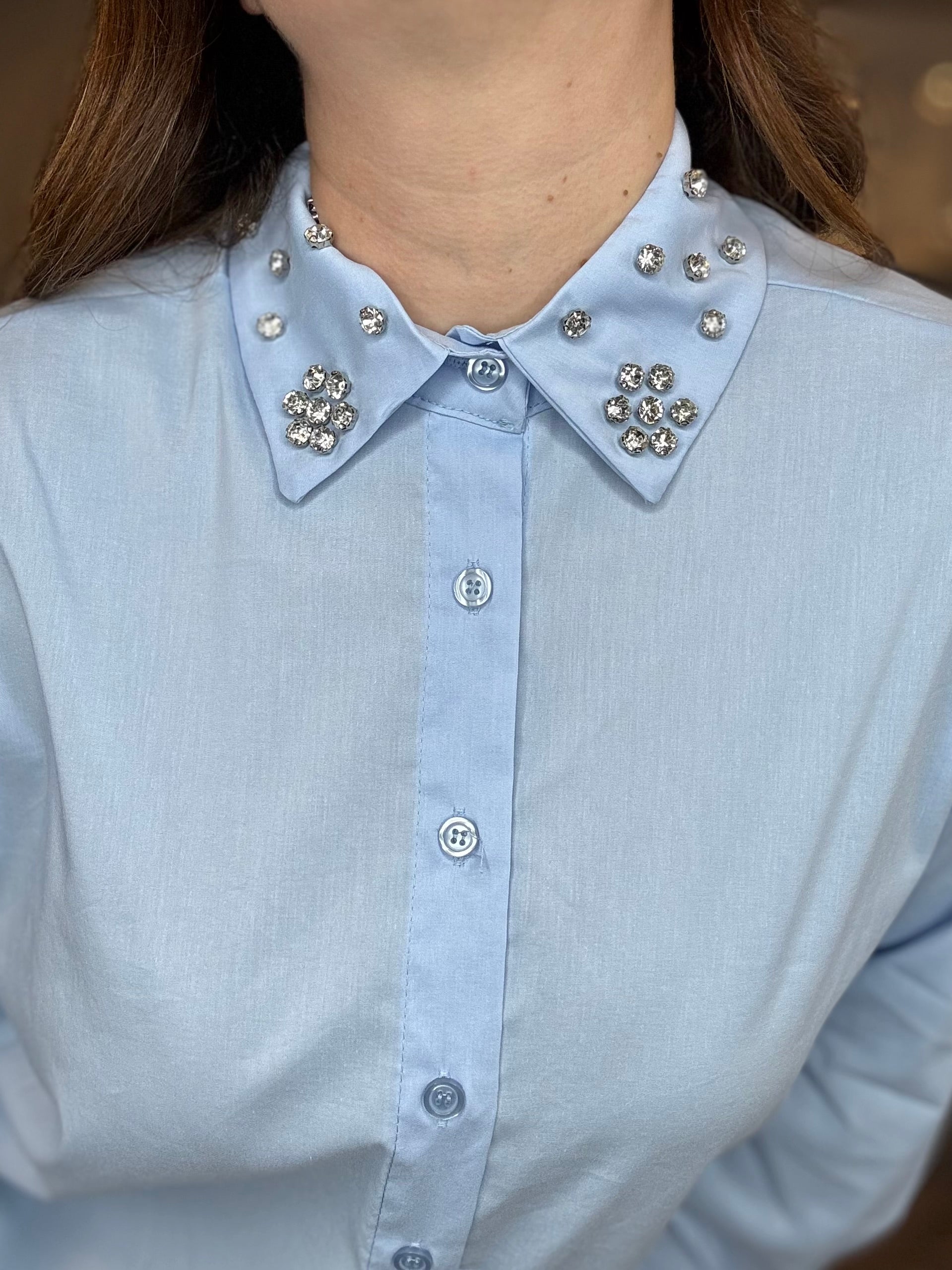 Camicia collo gioiello