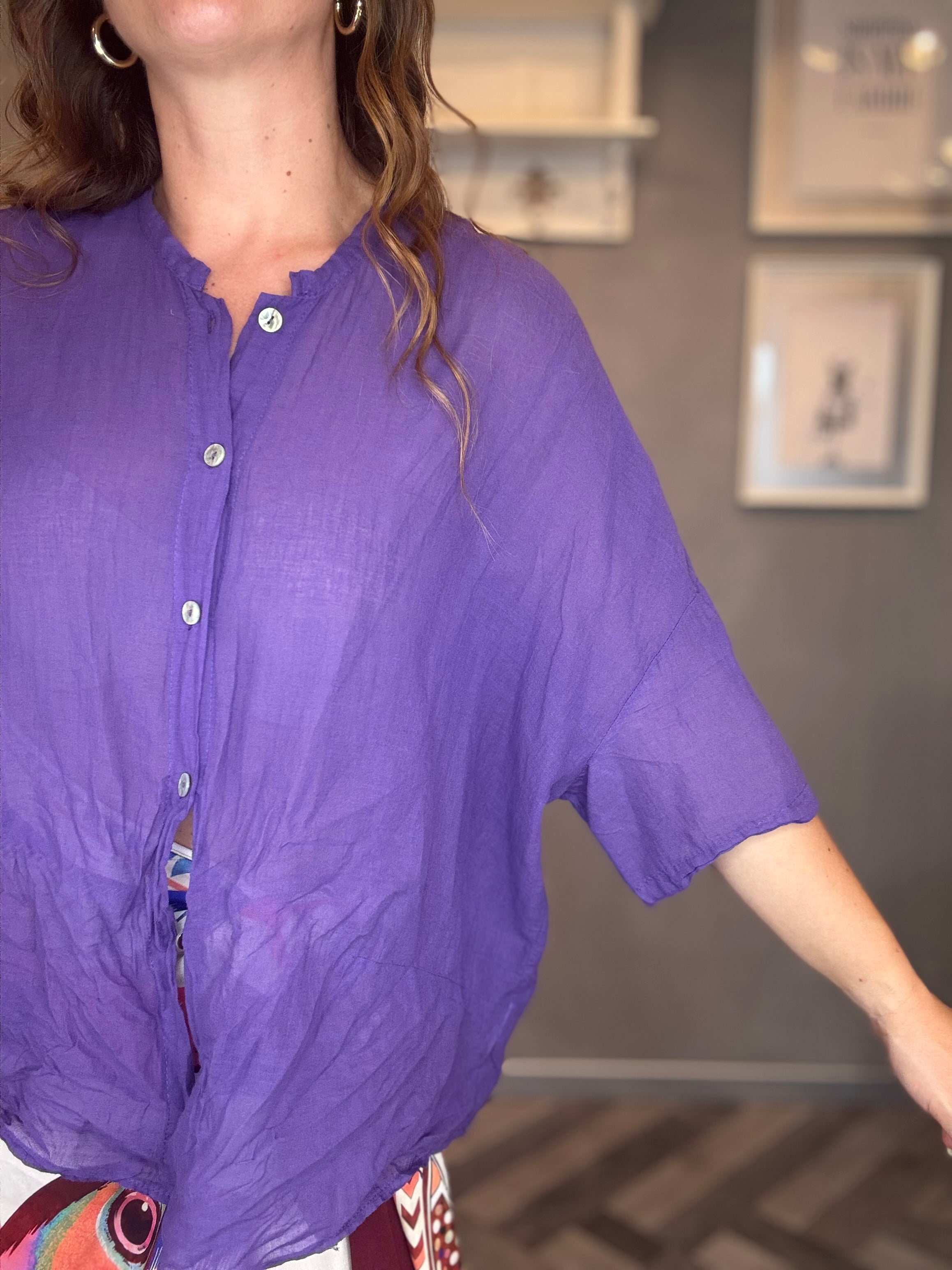 Camicia in mussola viola