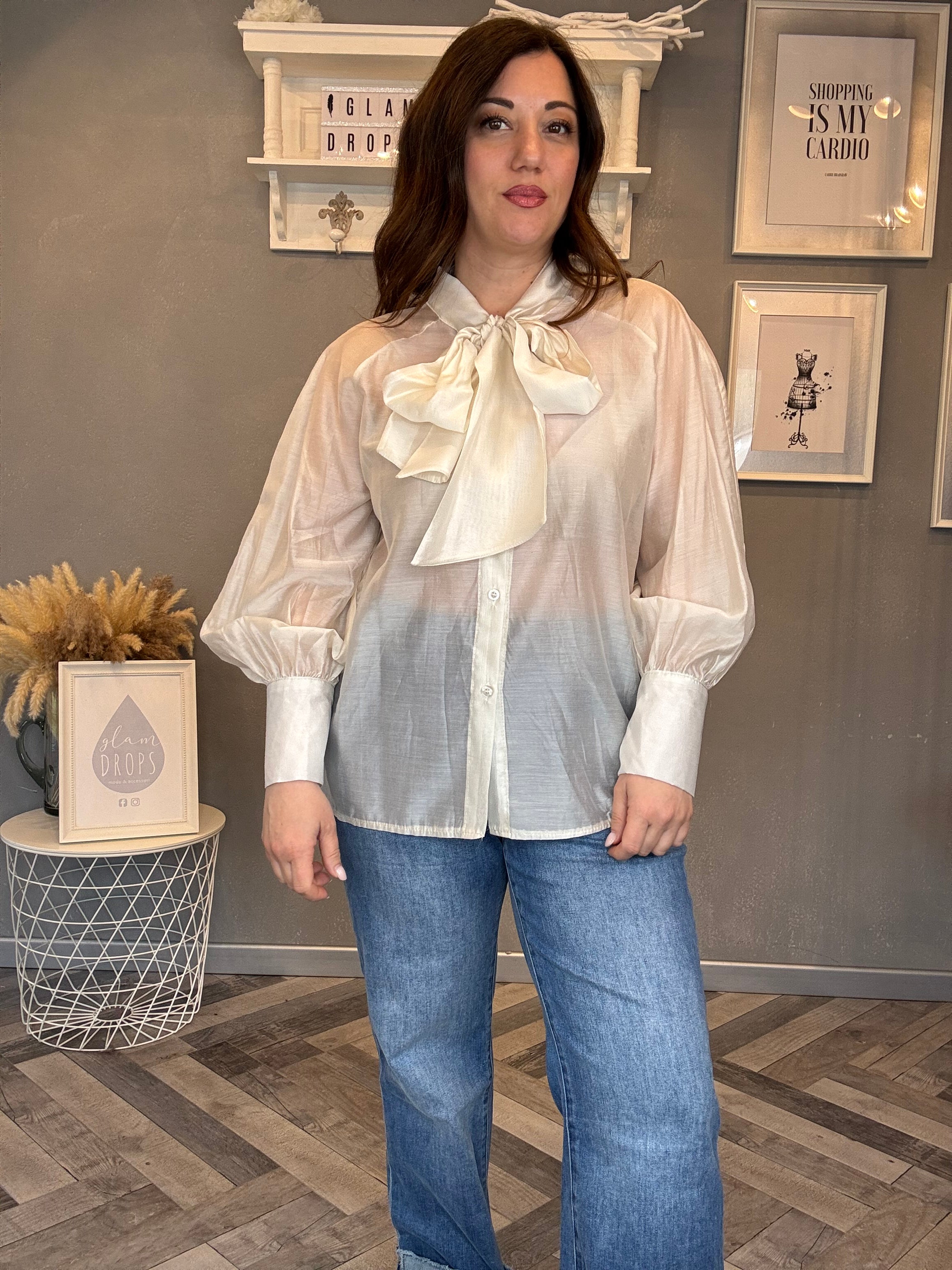 Camicia in tencel con fiocco
