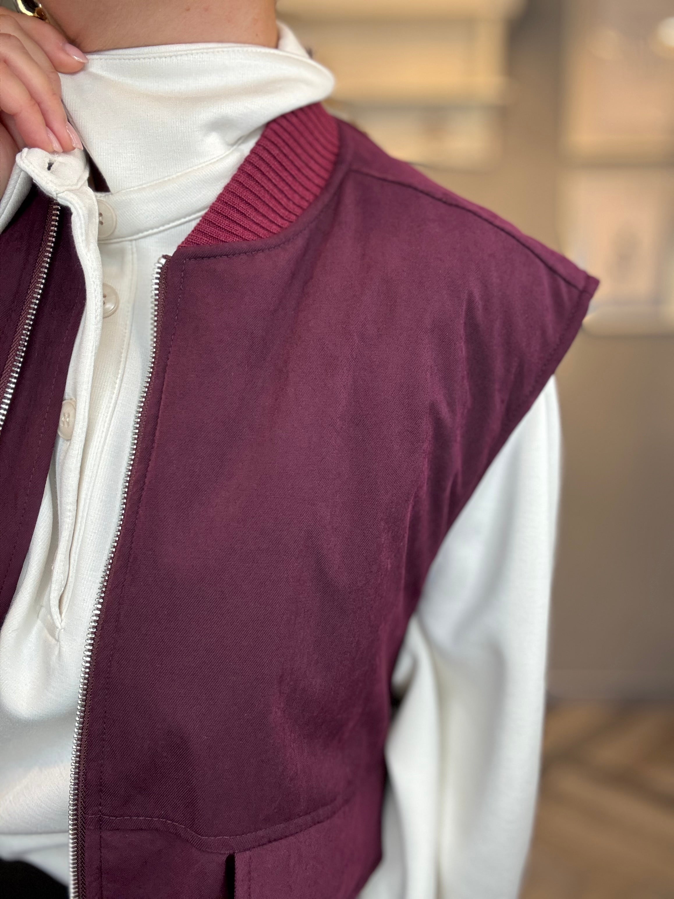 Lumina gilet smanicato Borgogna