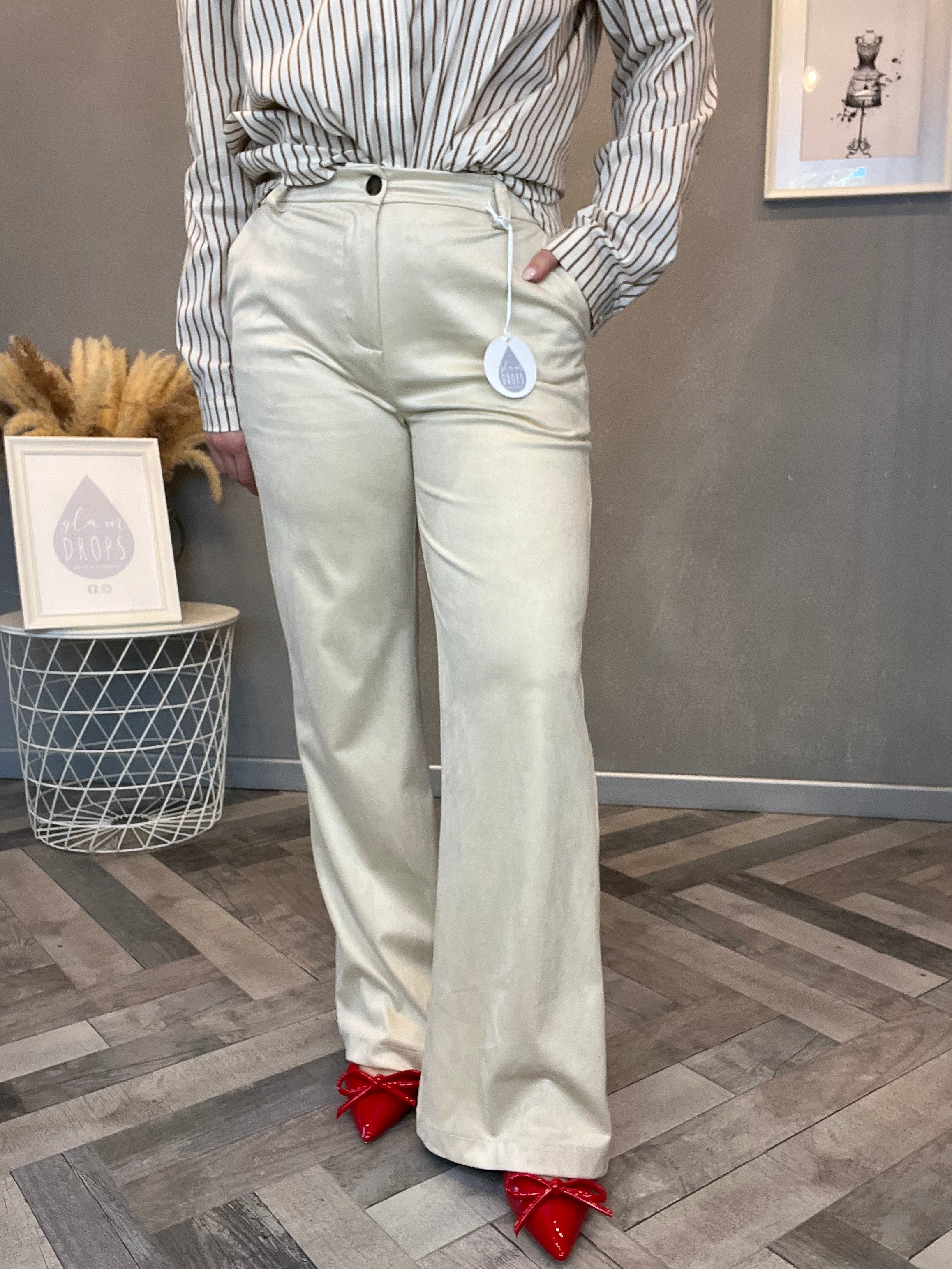 Pantalone eco suede flare burro