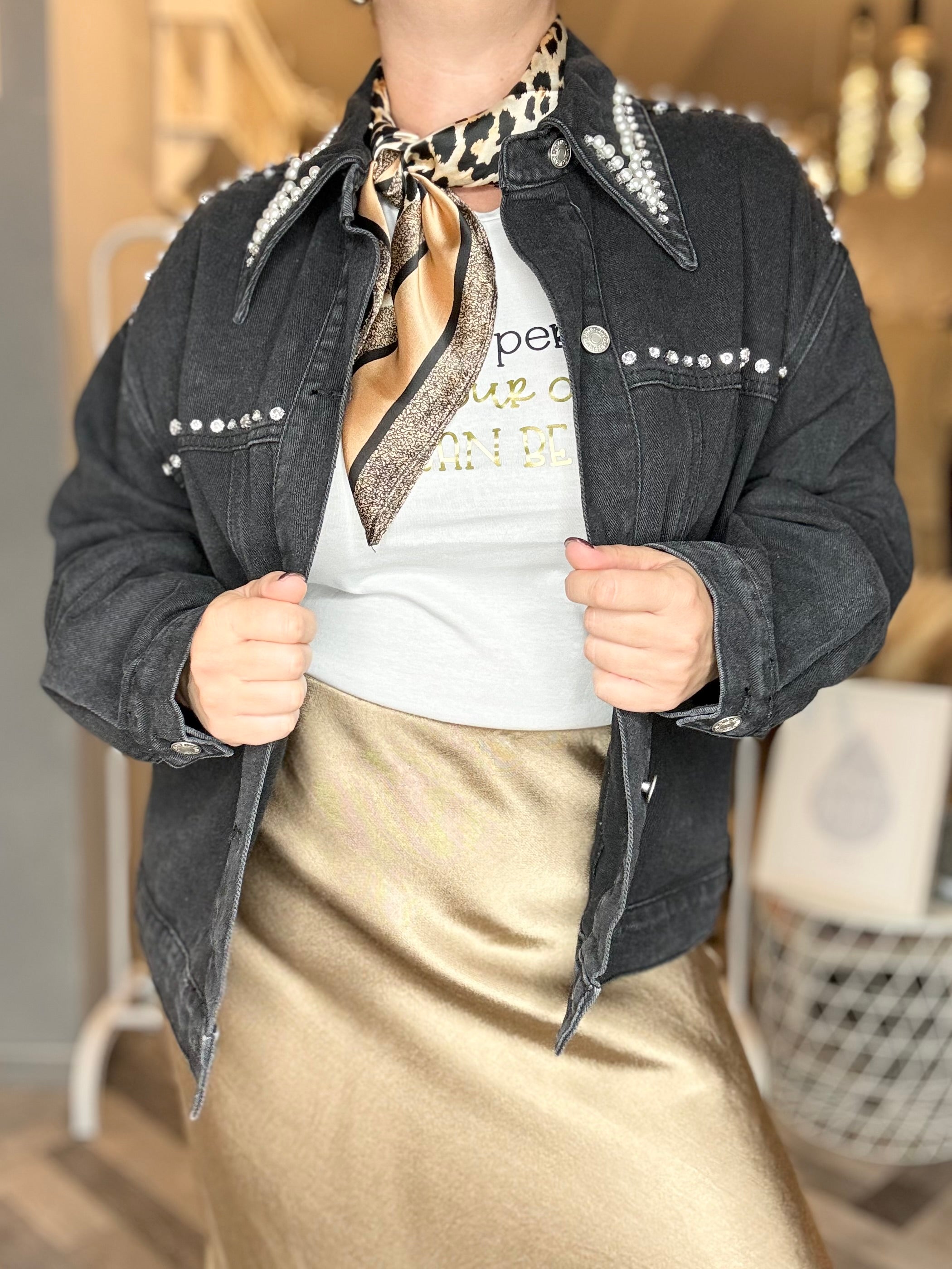 Giubbotto jeans perle e strass