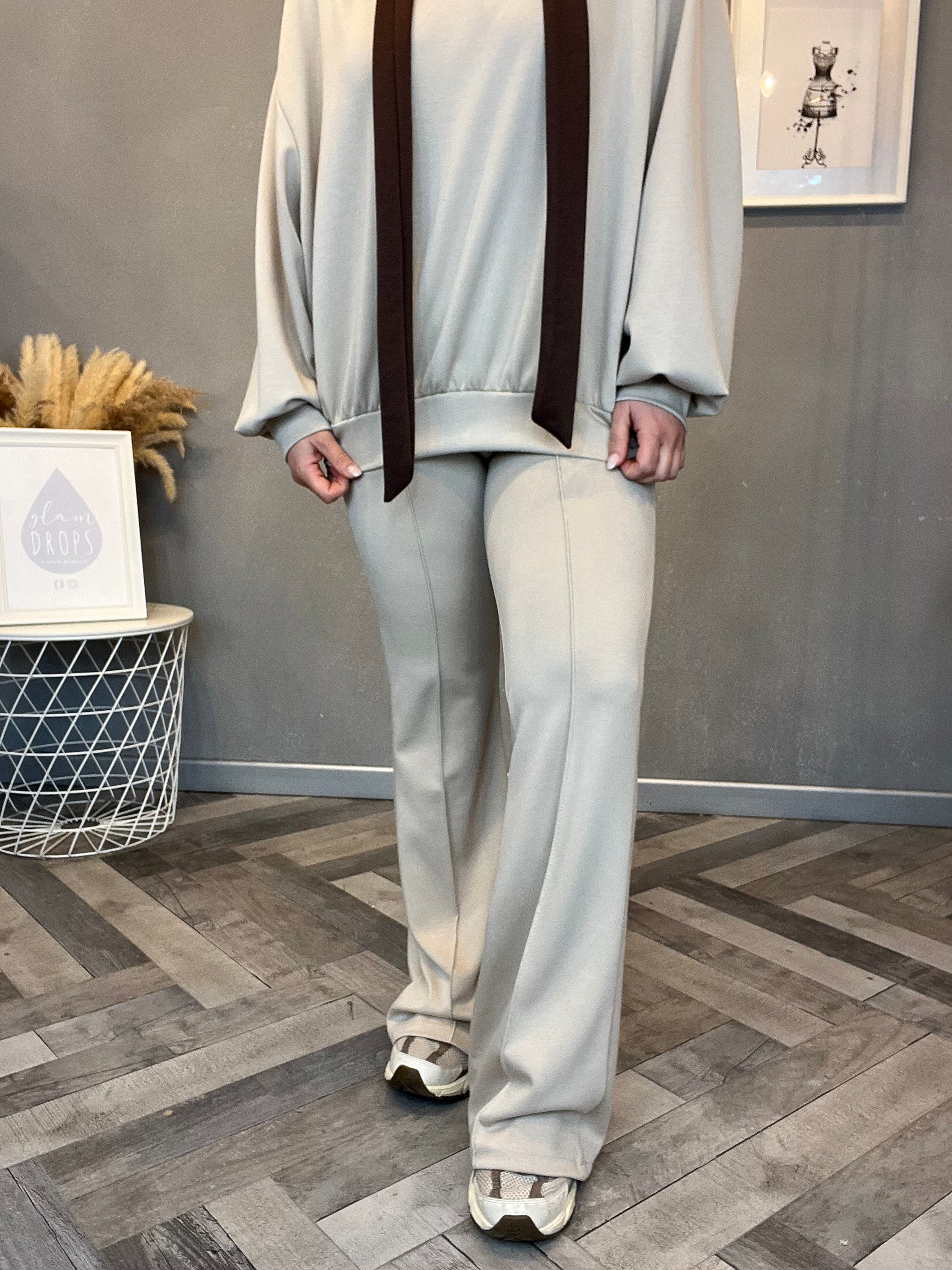 Pantalone flare in tessuto tecnico