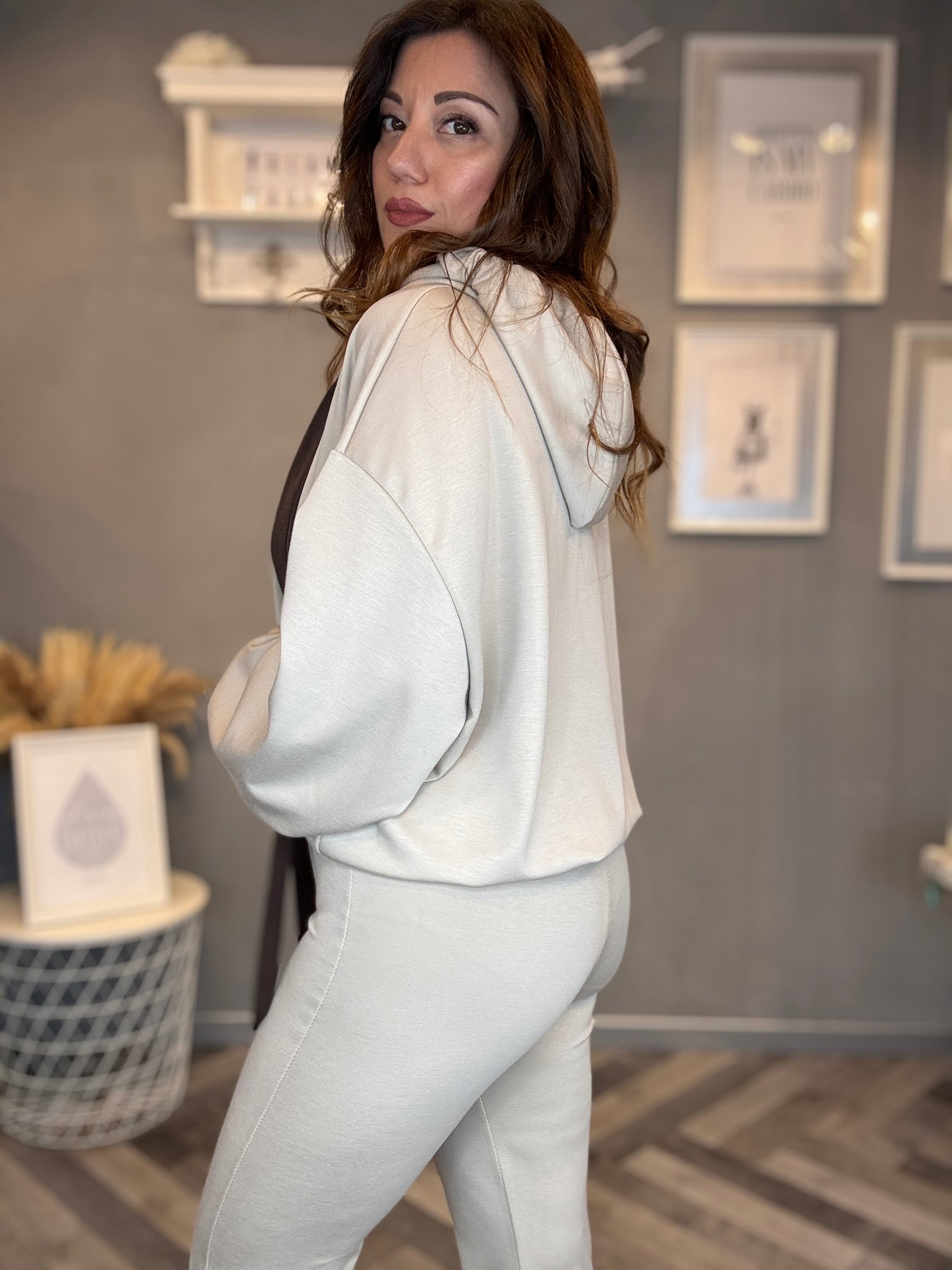 Pantalone flare in tessuto tecnico