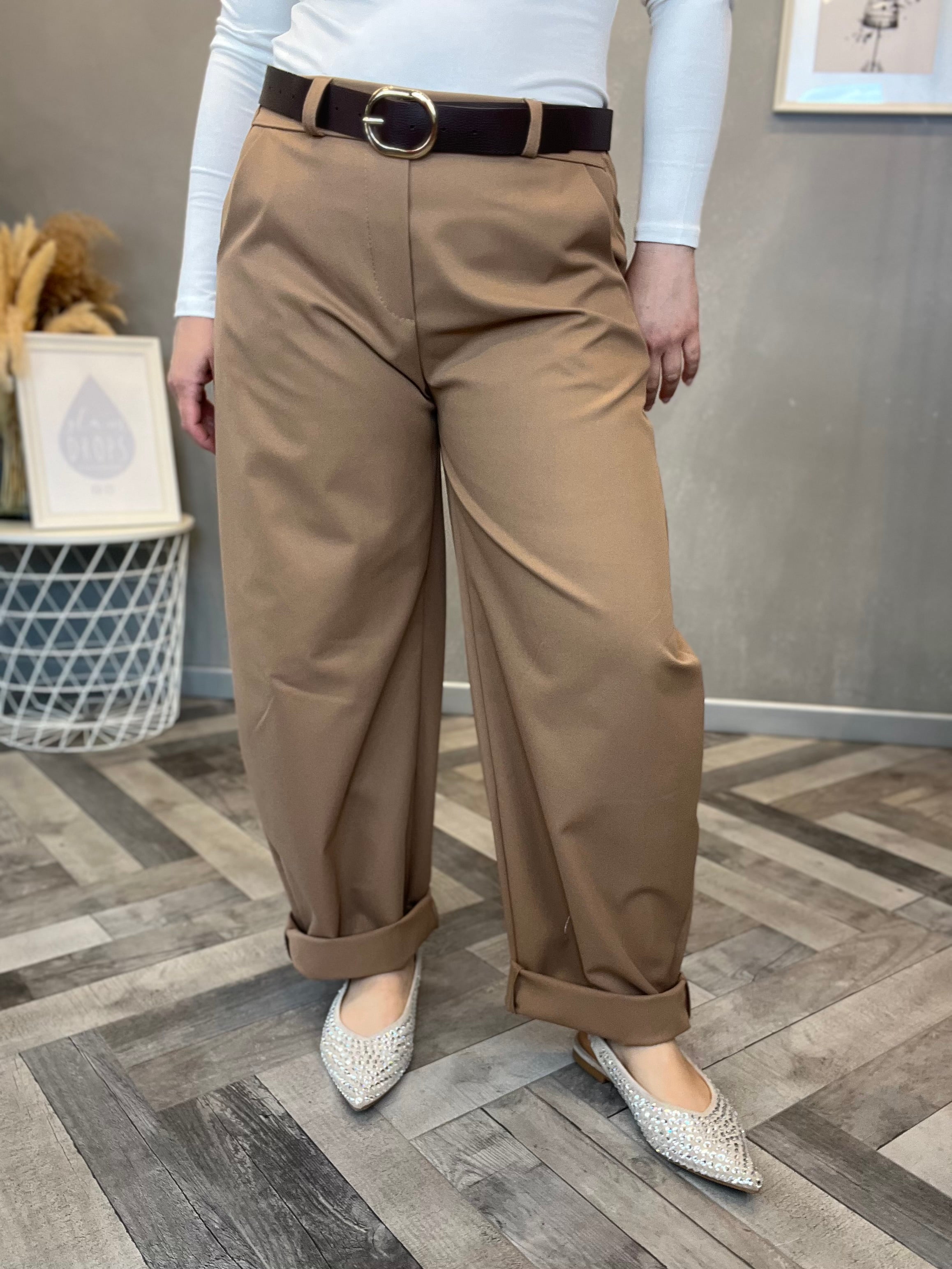 Pantalone biscotto strutturato
