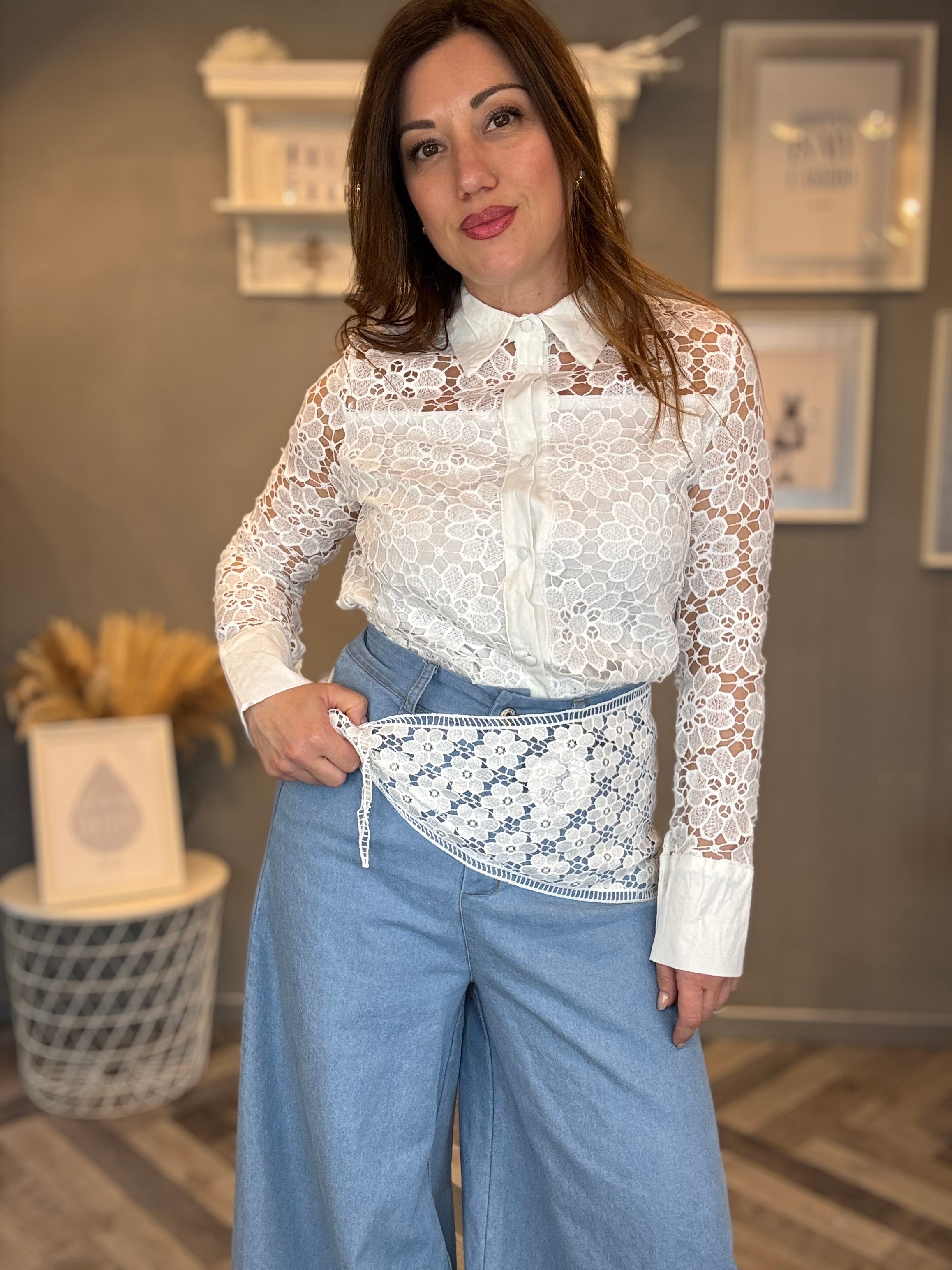 Camicia fiori pizzo macramè