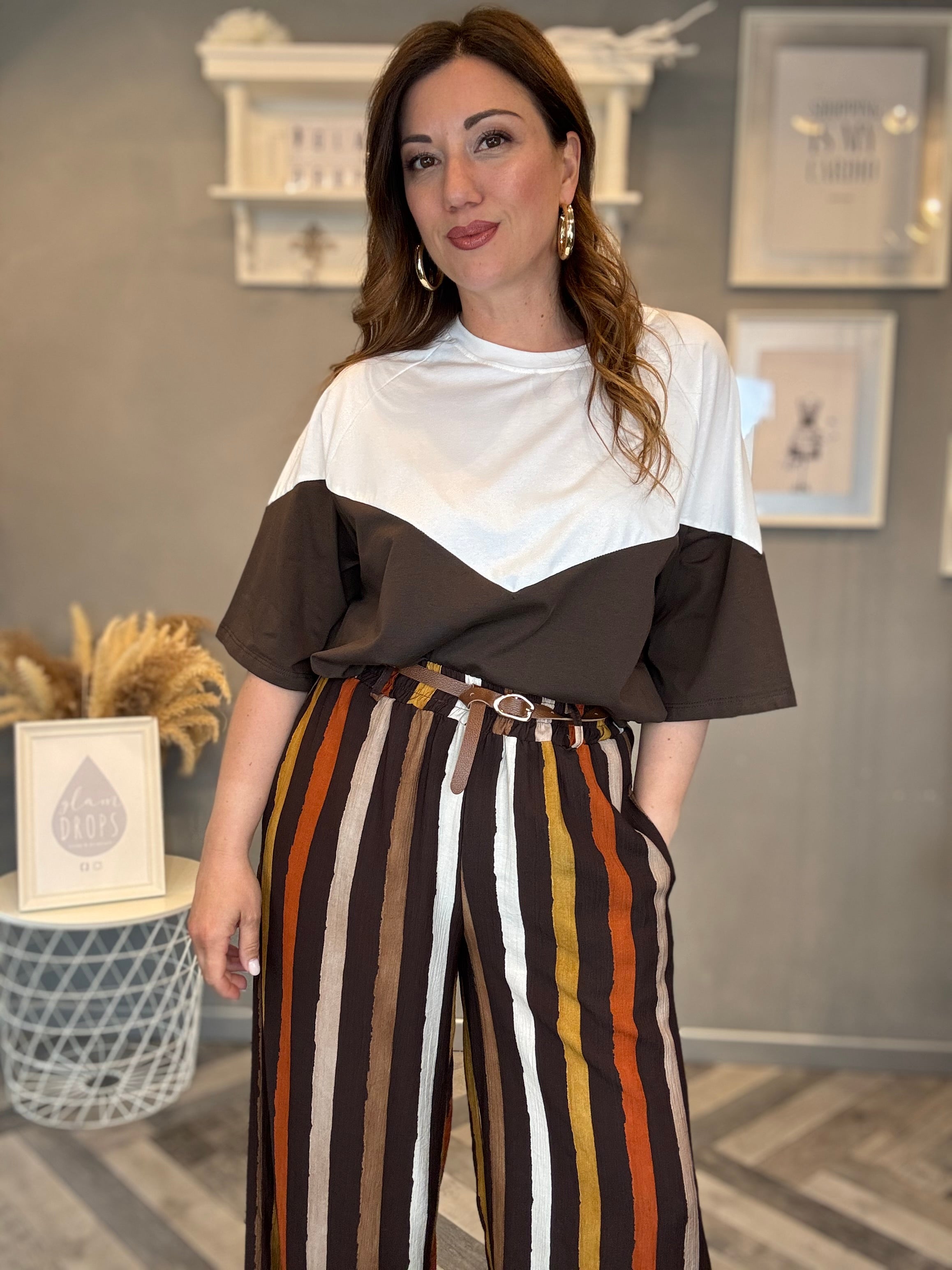 T-shirt over bicolor moro e bianco